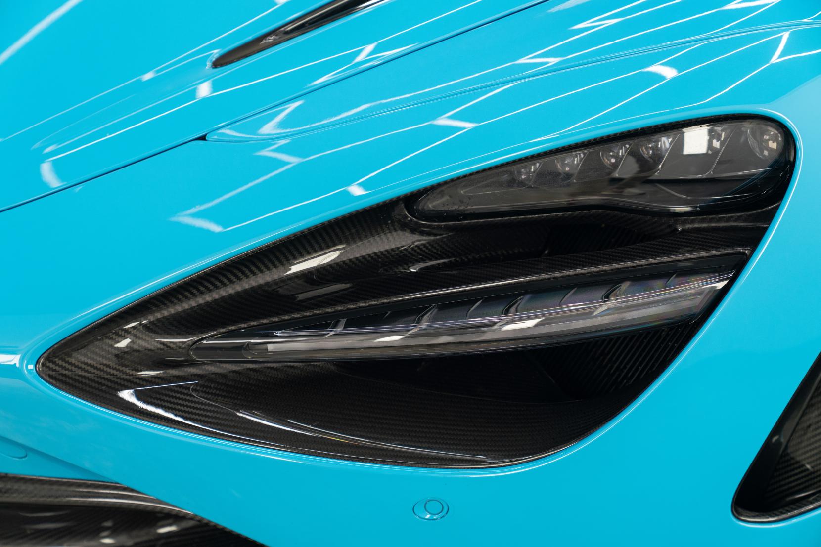 McLaren 720S 4.0T V8 Coupe 2dr Petrol SSG Euro 6 (s/s) (720 ps)