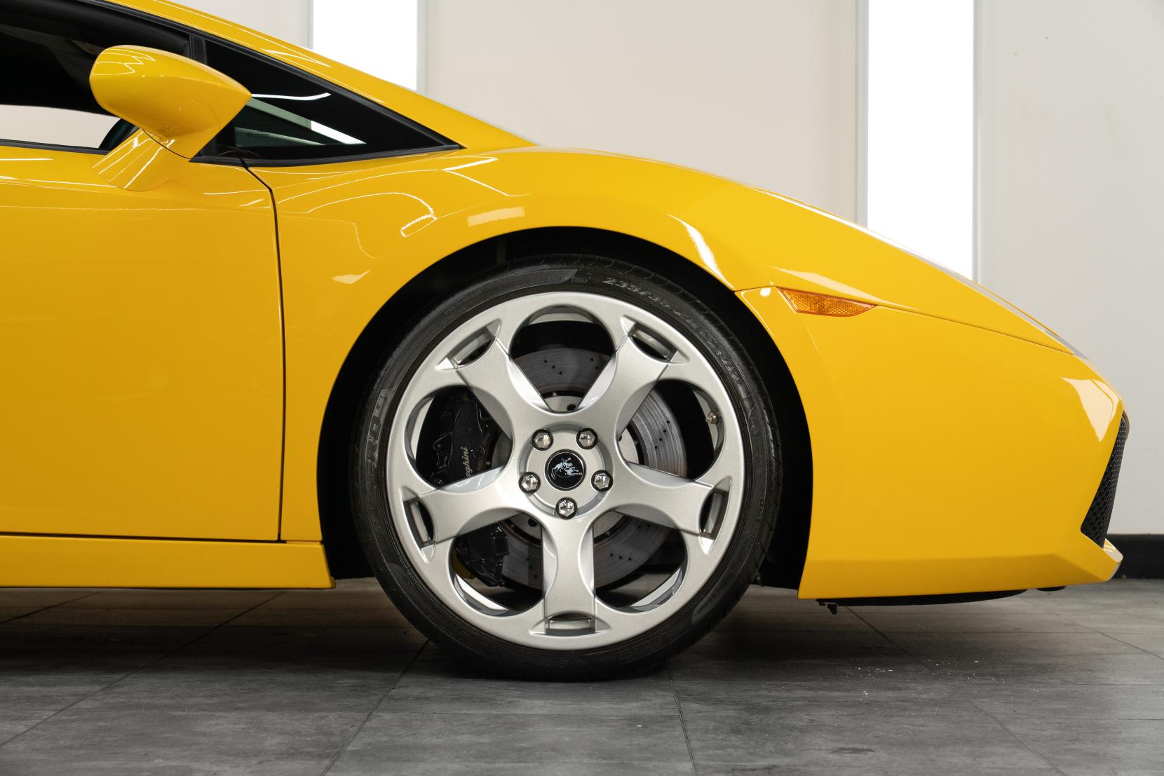 Lamborghini Gallardo 5.0 V10 Coupe 2dr Petrol Manual 4WD Euro 3 (500 ps)