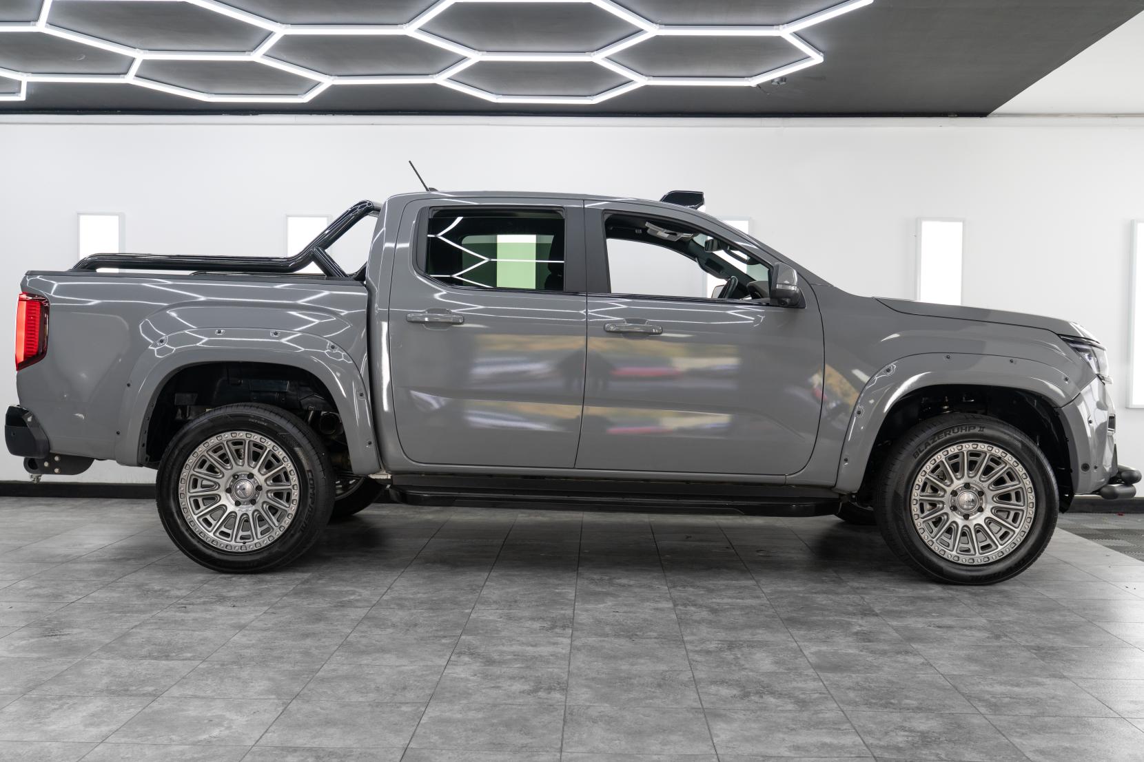 Volkswagen Amarok 3.0 TDI V6 Style Pickup Double Cab 4dr Diesel Auto 4Motion Euro 6 (s/s) (240 ps)
