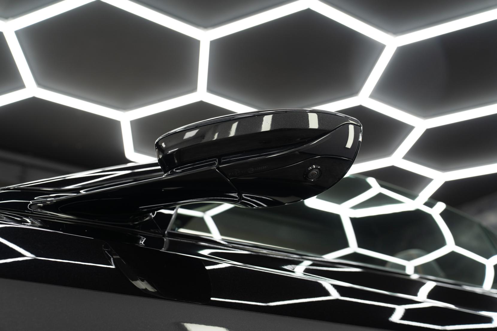 Aston Martin DBS 5.2 V12 BiTurbo Superleggera Volante 2dr Petrol Auto Euro 6 (s/s) (715 bhp)