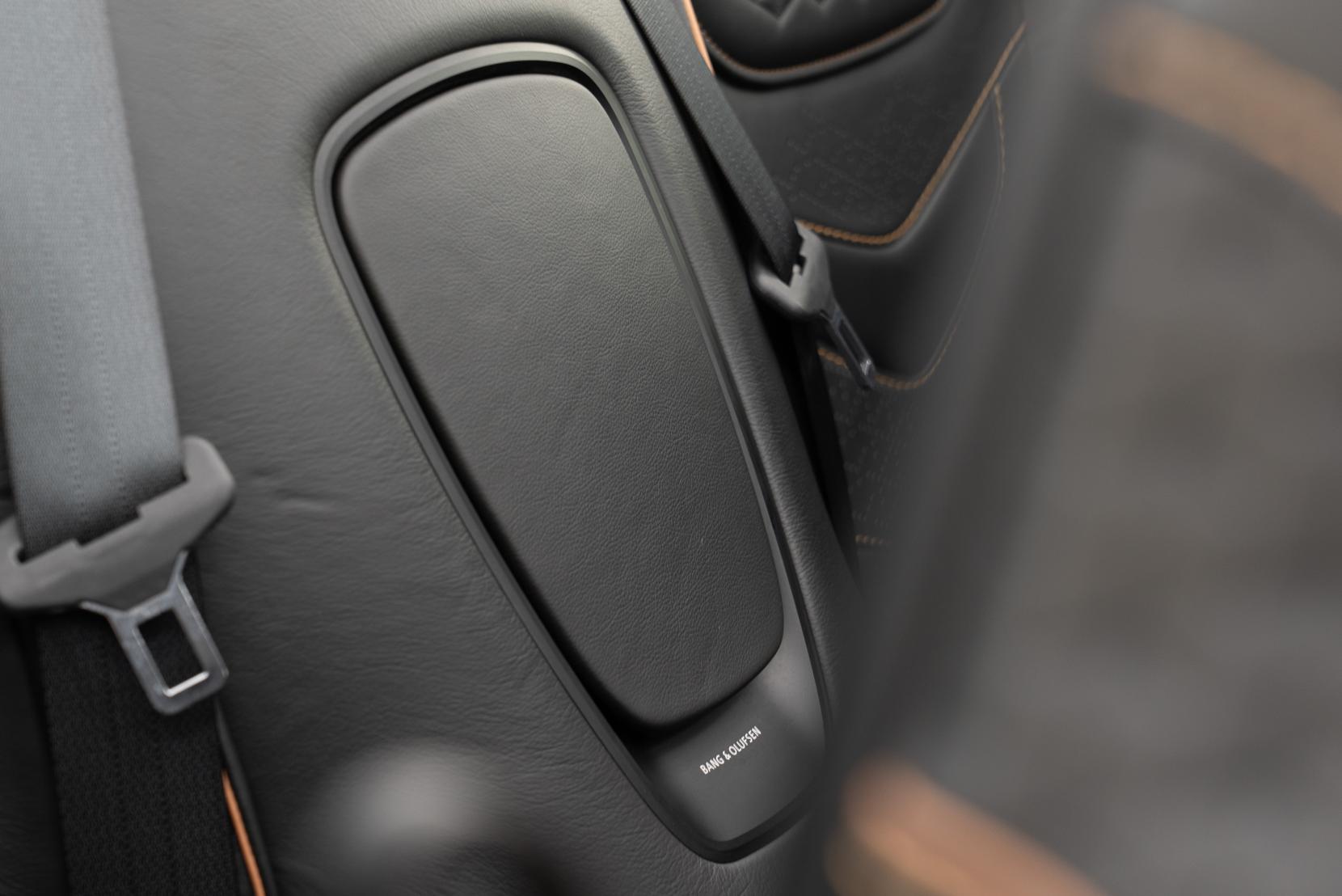 Aston Martin DBS 5.2 V12 BiTurbo Superleggera Volante 2dr Petrol Auto Euro 6 (s/s) (715 bhp)