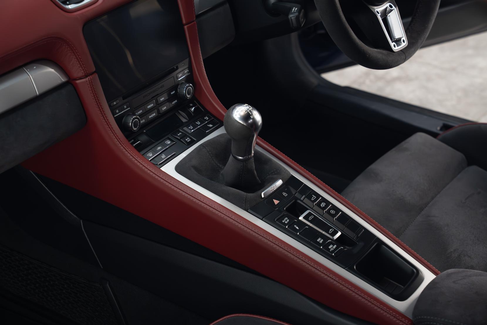 Porsche 718 Spyder 4.0 Spyder 2dr Petrol Manual Euro 6 (s/s) (420 ps)