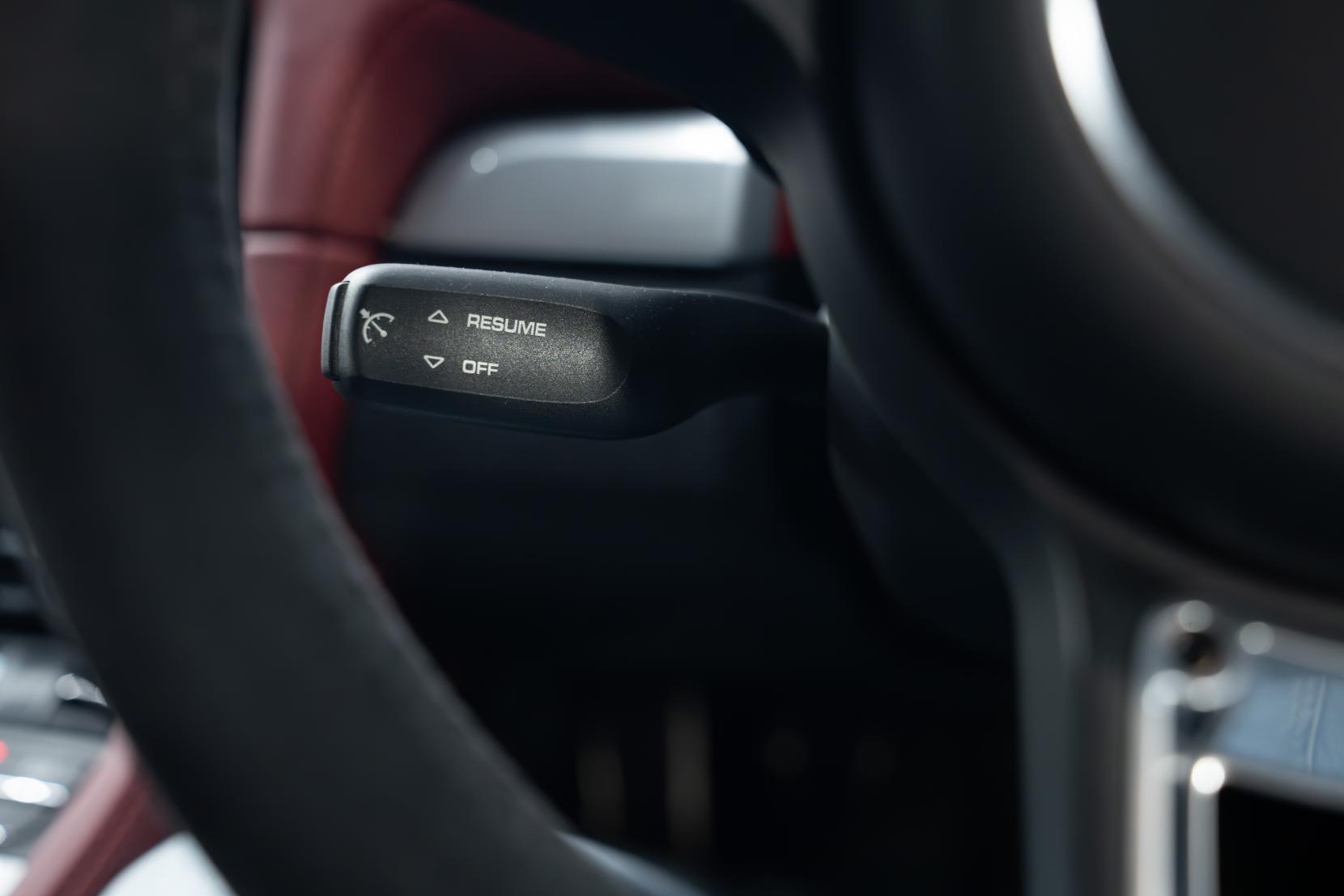 Porsche 718 Spyder 4.0 Spyder 2dr Petrol Manual Euro 6 (s/s) (420 ps)