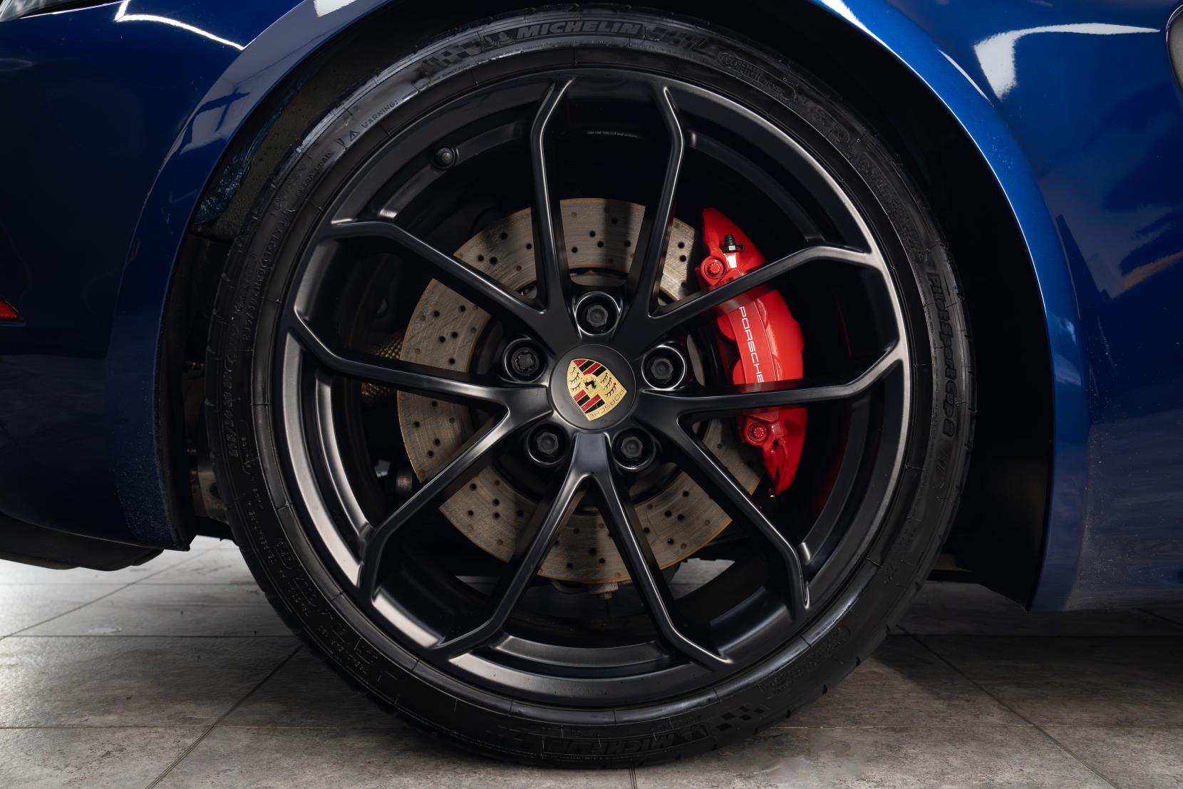 Porsche 718 Spyder 4.0 Spyder 2dr Petrol Manual Euro 6 (s/s) (420 ps)