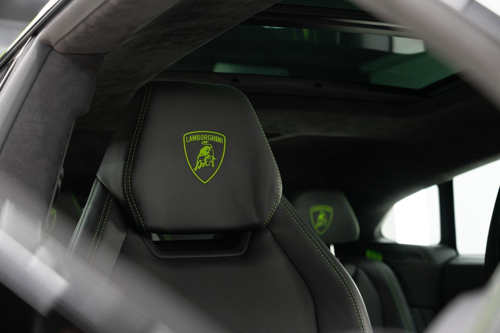 Lamborghini Urus 4.0 V8 BiTurbo SUV 5dr Petrol Auto 4WD Euro 6 (650 ps)