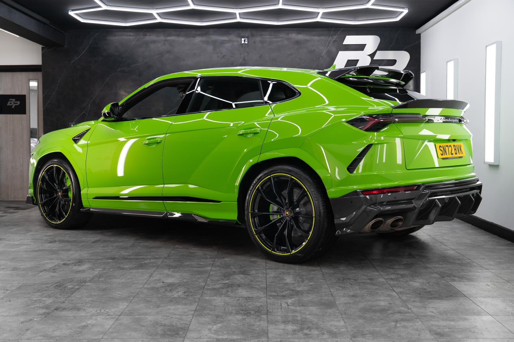 Lamborghini Urus 4.0 V8 BiTurbo SUV 5dr Petrol Auto 4WD Euro 6 (650 ps)