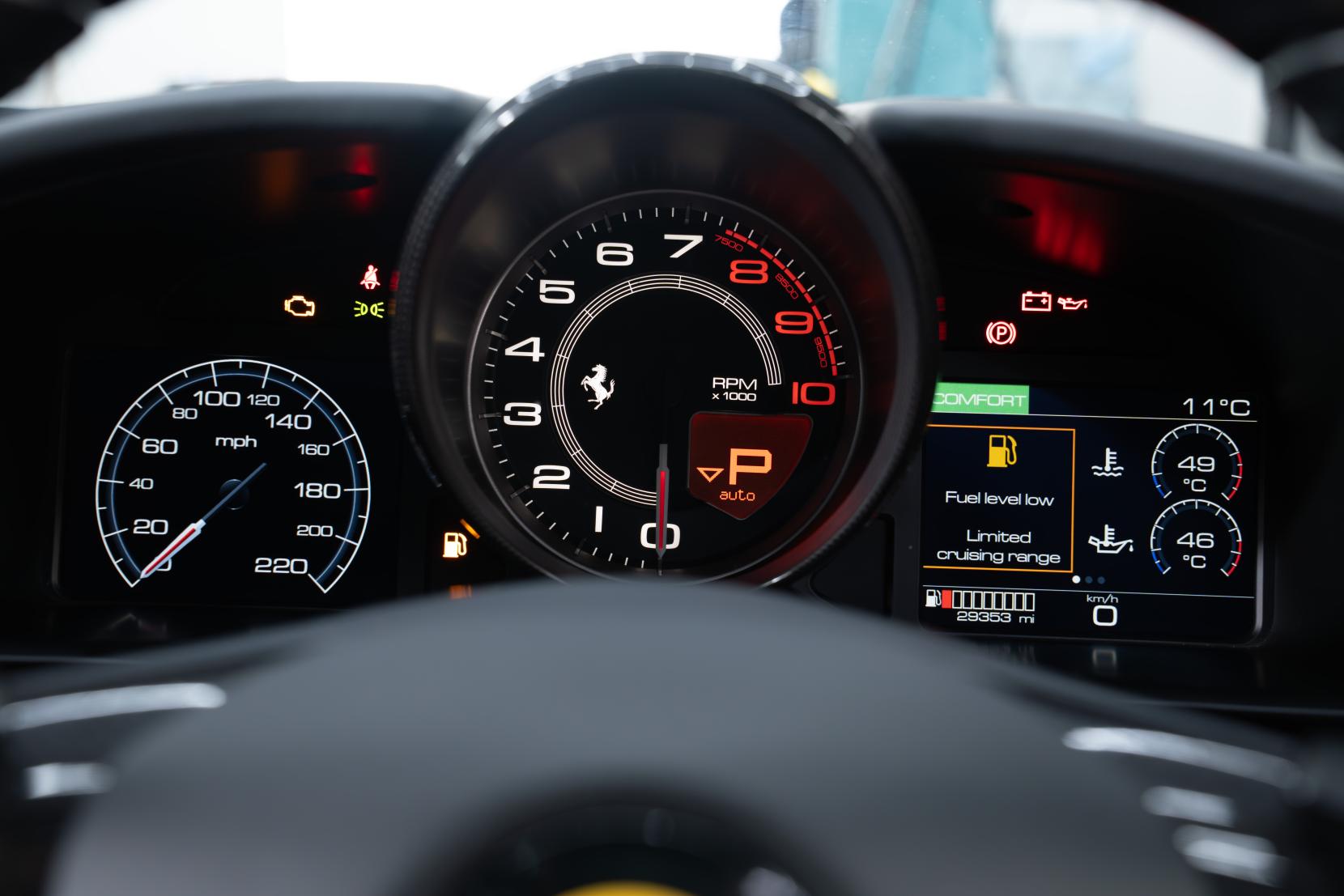 Ferrari GTC4Lusso 3.9T V8 Coupe 2dr Petrol F1 DCT Euro 6 (s/s) (610 ps)