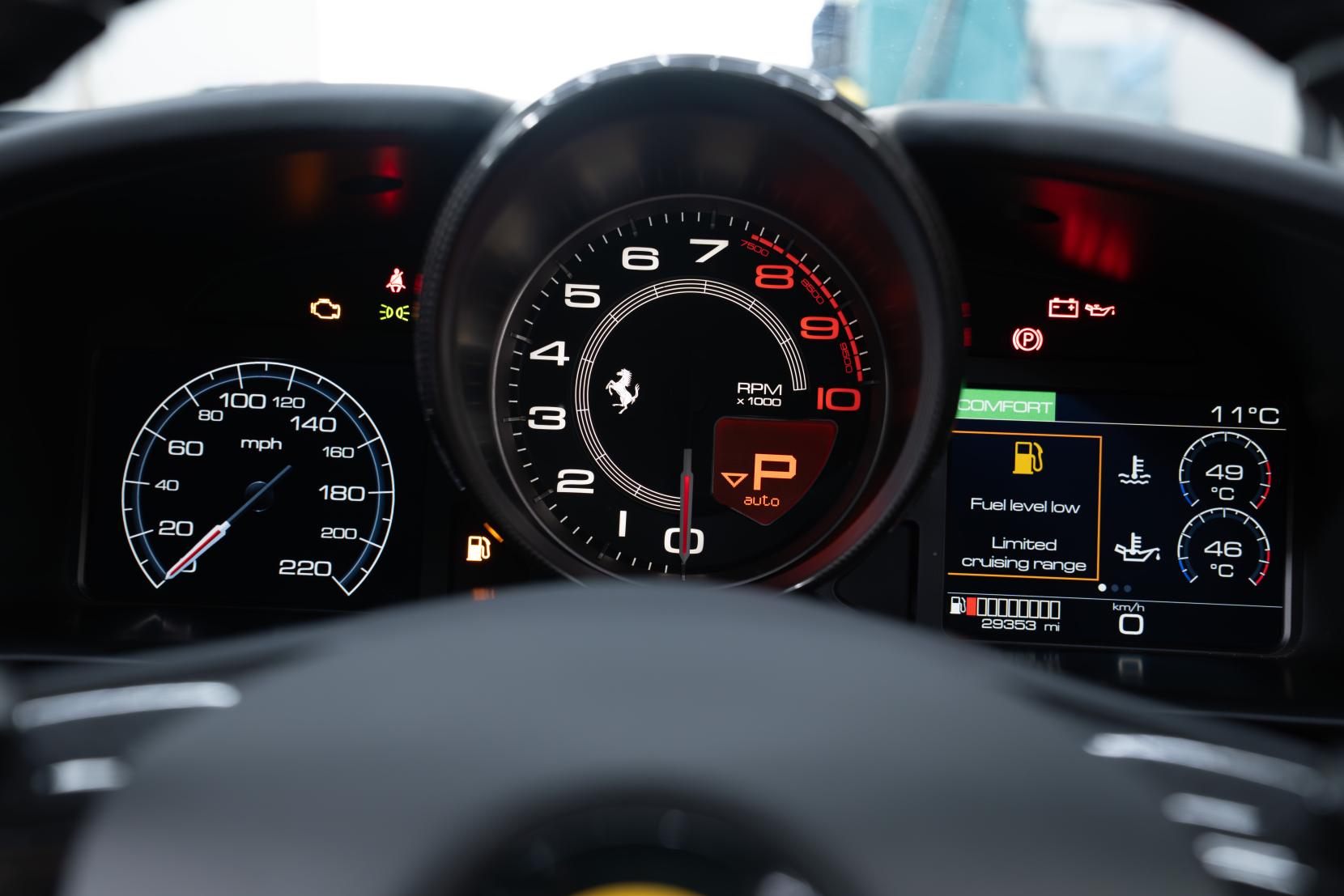 Ferrari GTC4Lusso 3.9T V8 Coupe 2dr Petrol F1 DCT Euro 6 (s/s) (610 ps)