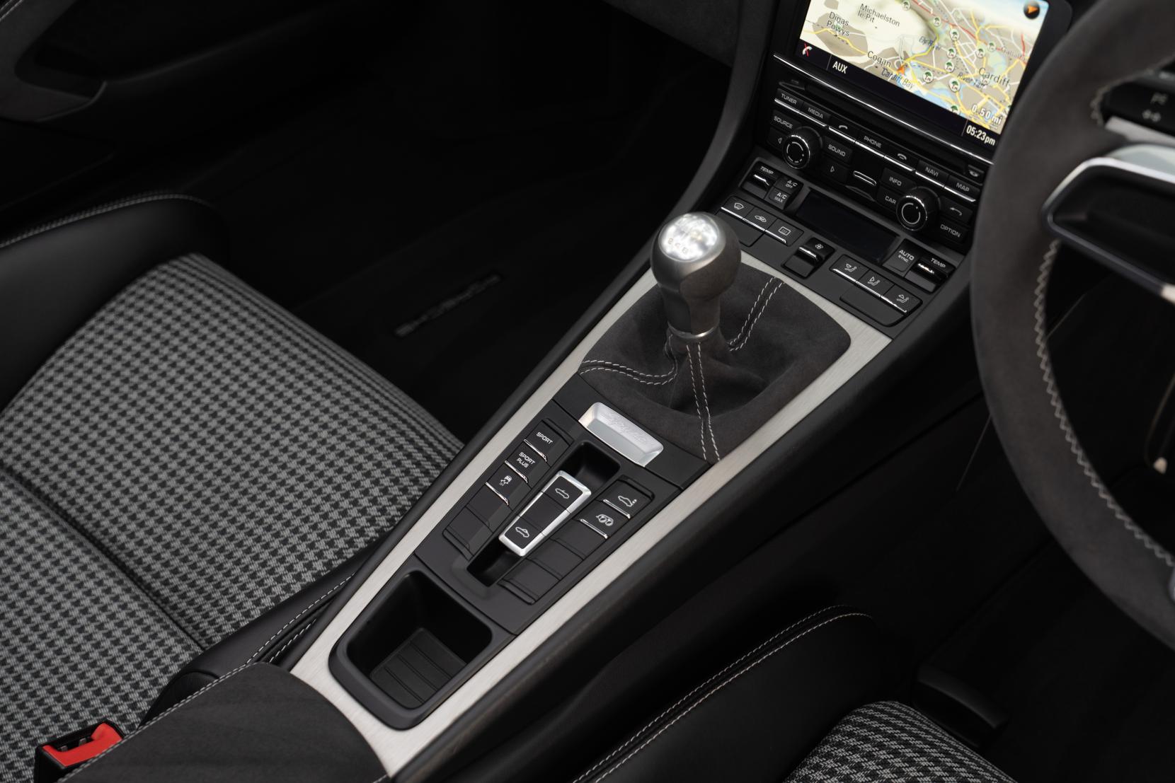 Porsche Boxster 3.8 981 Spyder 2dr Petrol Manual Euro 6 (s/s) (375 ps)