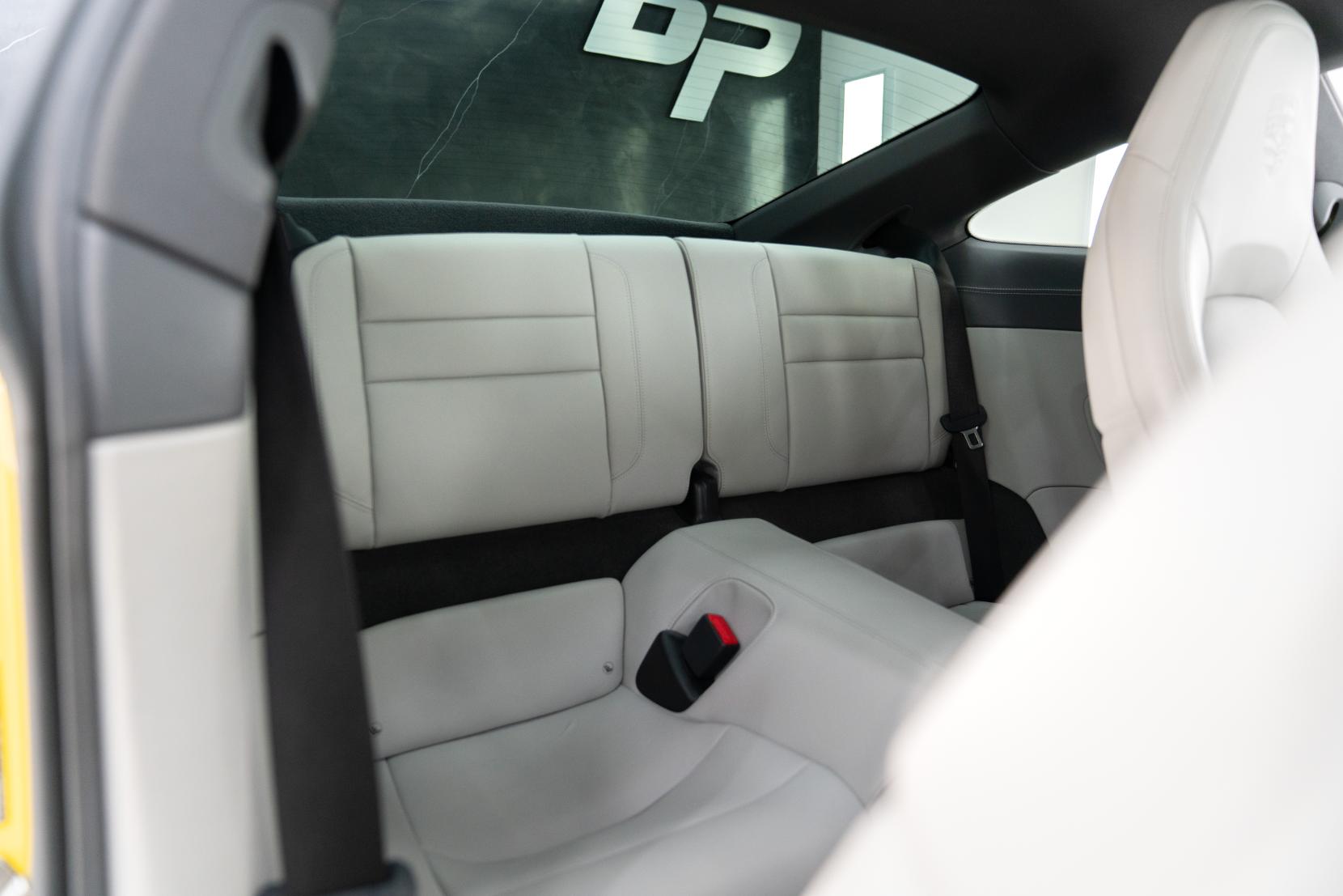 Porsche 911 3.0T 992 Carrera Coupe 2dr Petrol PDK Euro 6 (s/s) (385 ps)