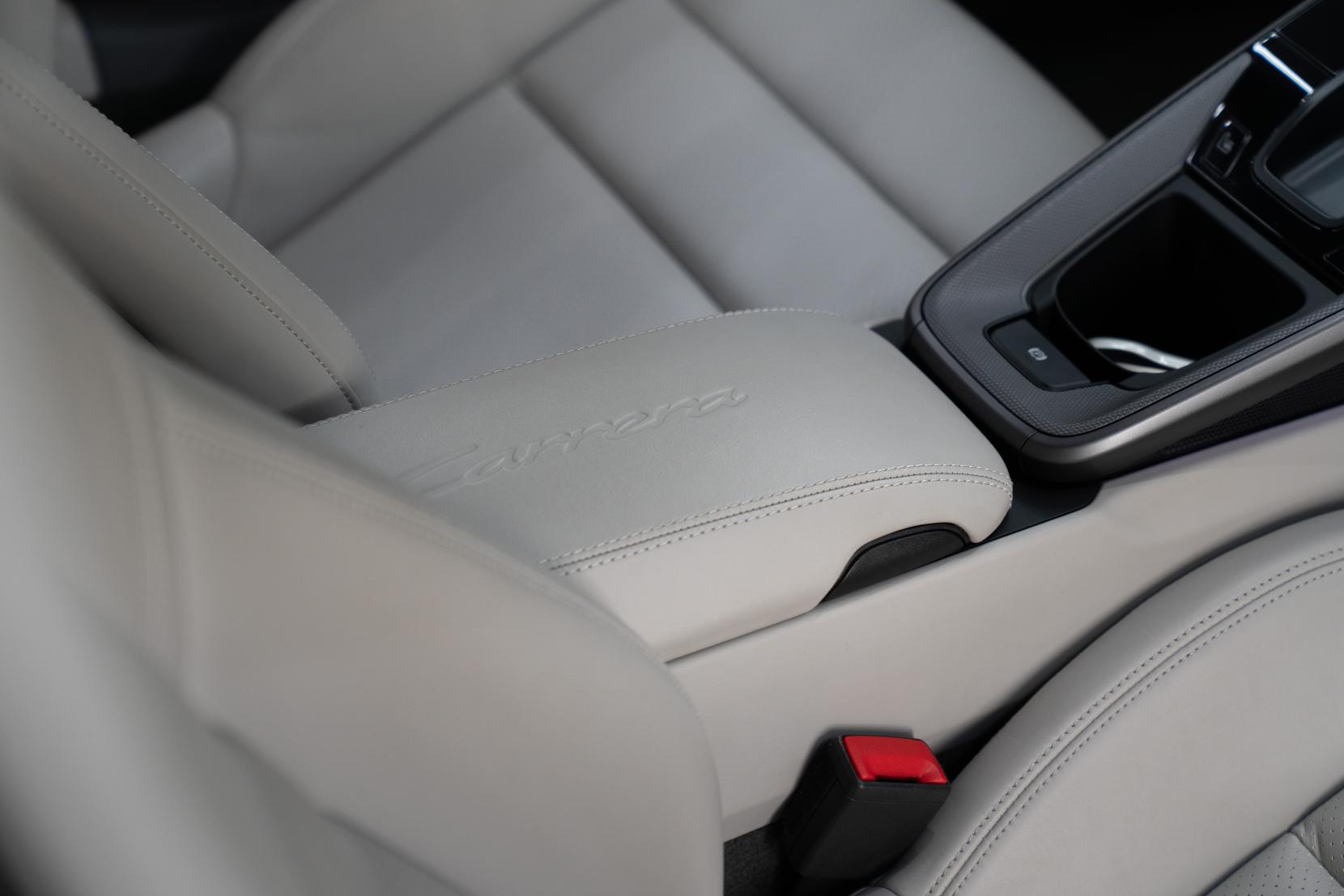 Porsche 911 3.0T 992 Carrera Coupe 2dr Petrol PDK Euro 6 (s/s) (385 ps)