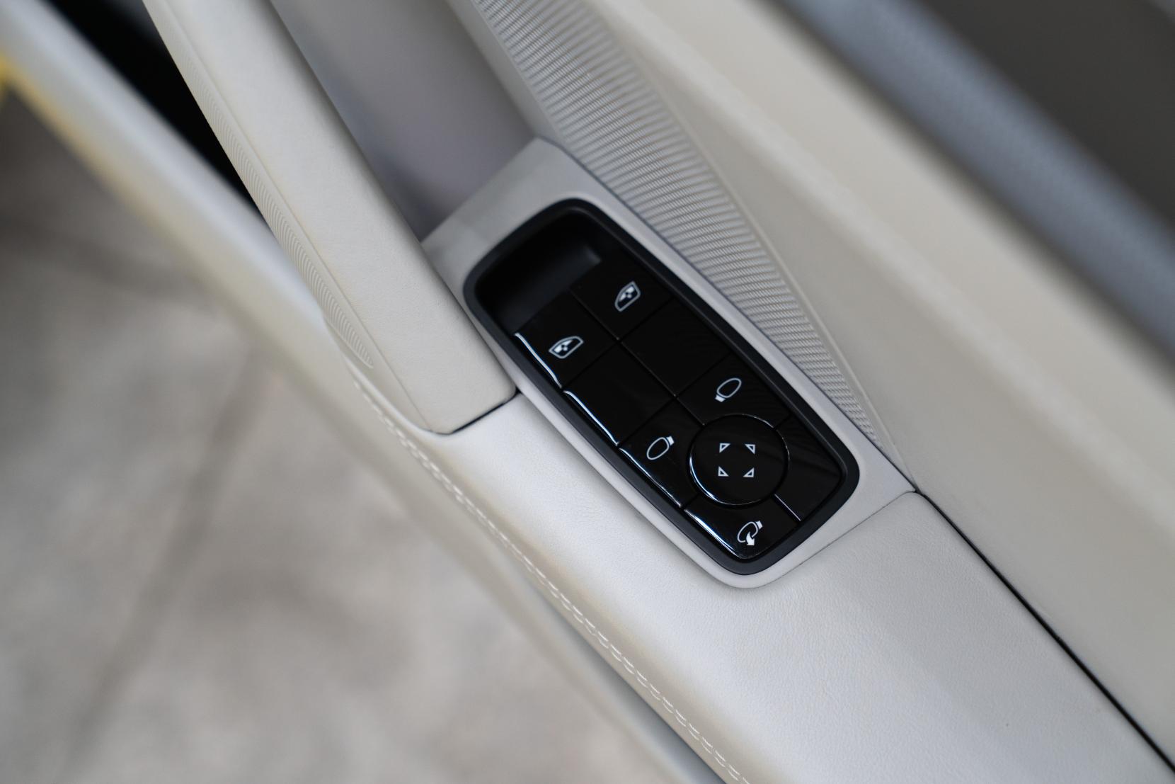 Porsche 911 3.0T 992 Carrera Coupe 2dr Petrol PDK Euro 6 (s/s) (385 ps)