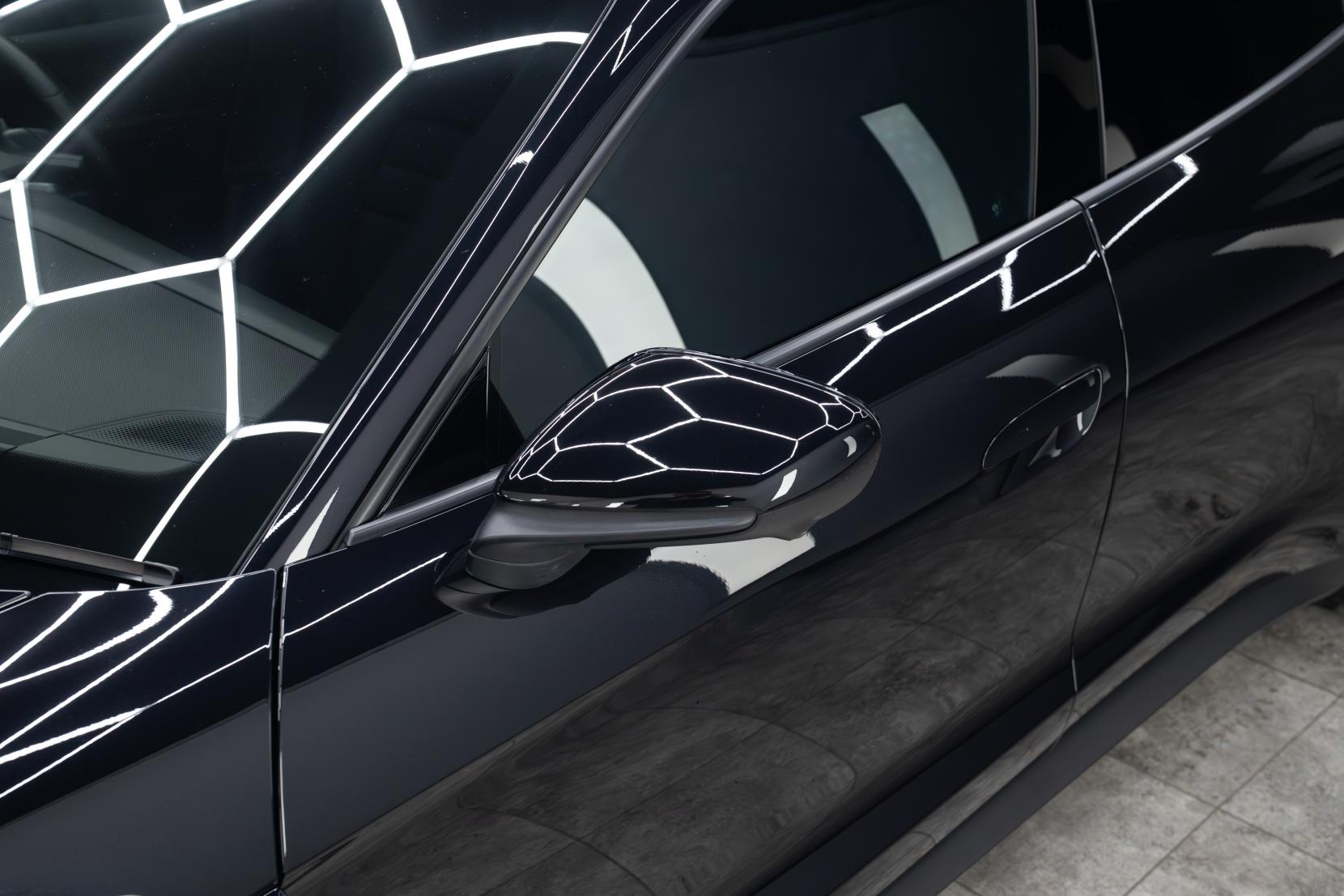 Porsche Taycan Performance 89kWh Sport Turismo 5dr Electric Auto RWD (11kW Charger) (408 ps)