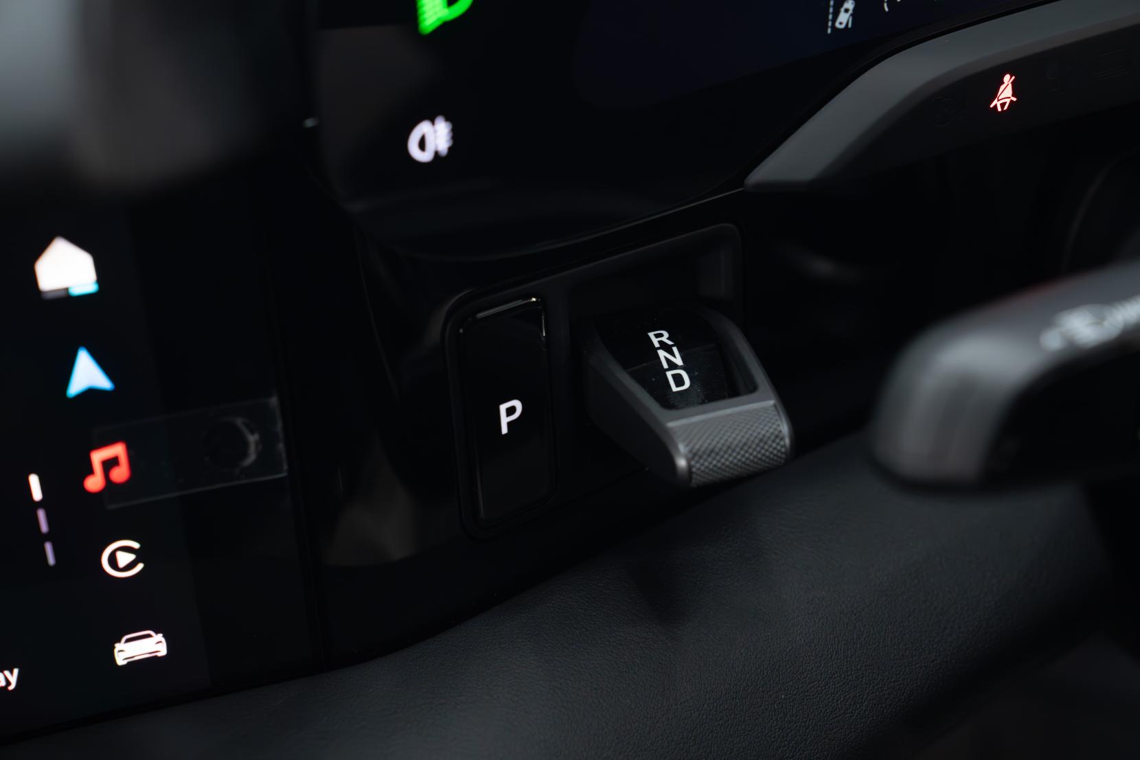 Porsche Taycan Performance 89kWh Sport Turismo 5dr Electric Auto RWD (11kW Charger) (408 ps)