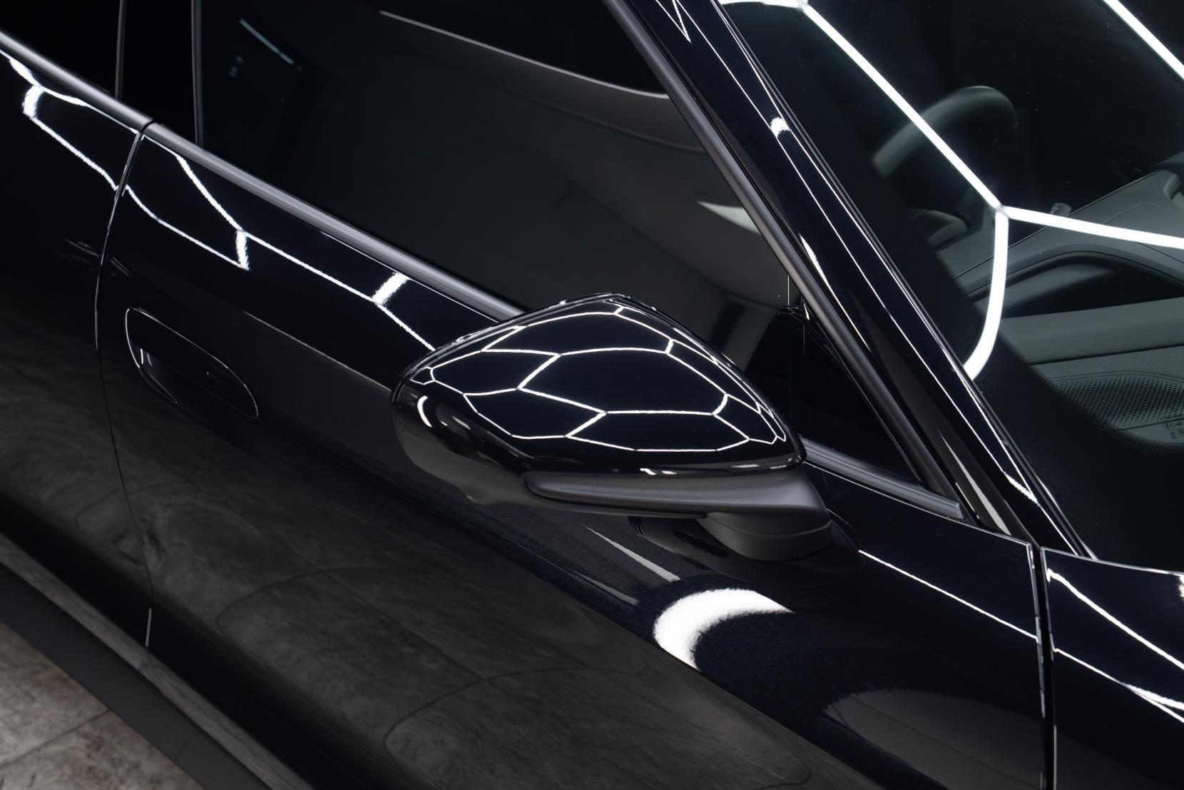 Porsche Taycan Performance 89kWh Sport Turismo 5dr Electric Auto RWD (11kW Charger) (408 ps)