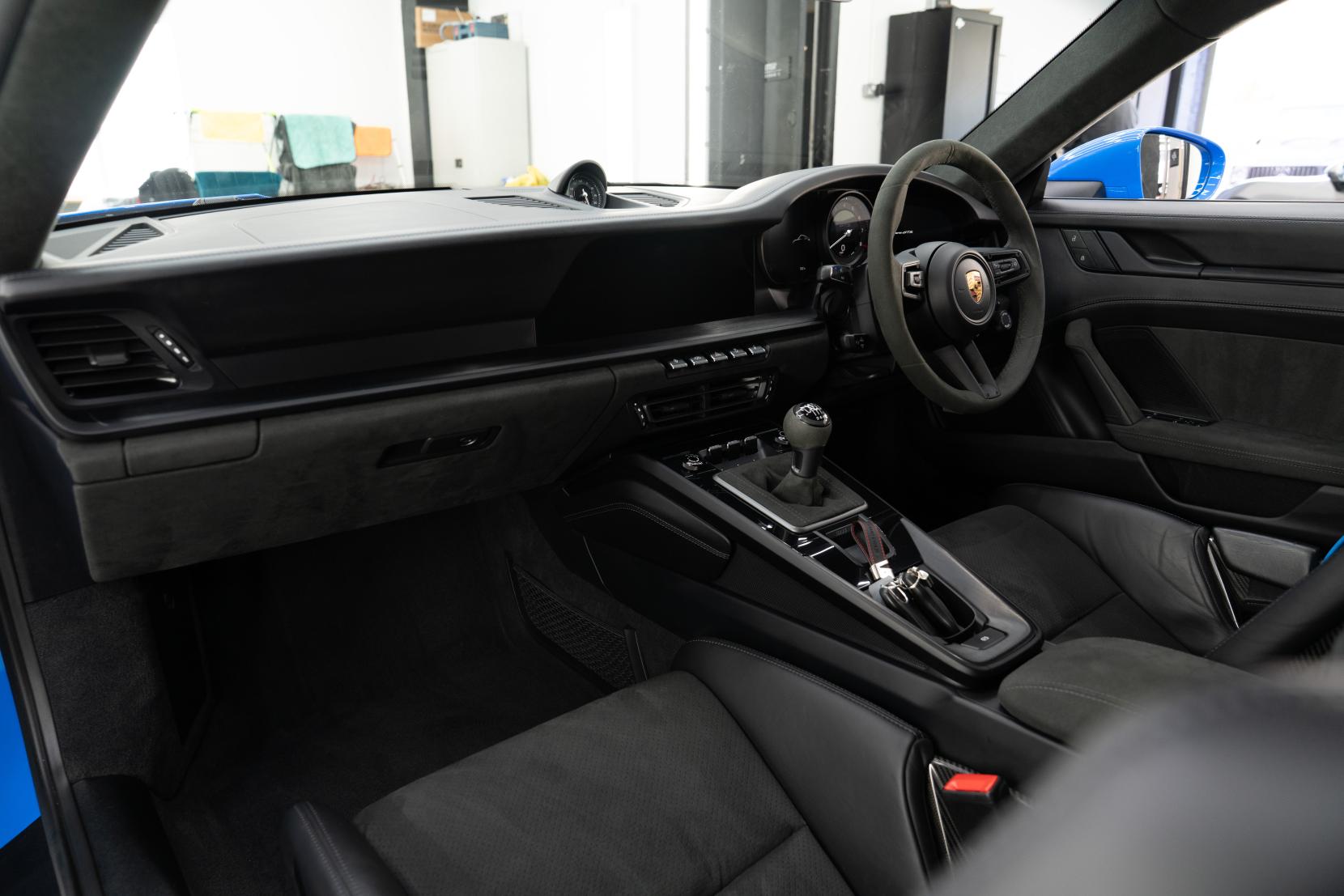 Porsche 911 3.0 992 Carrera GTS Coupe (2018 - 2025)