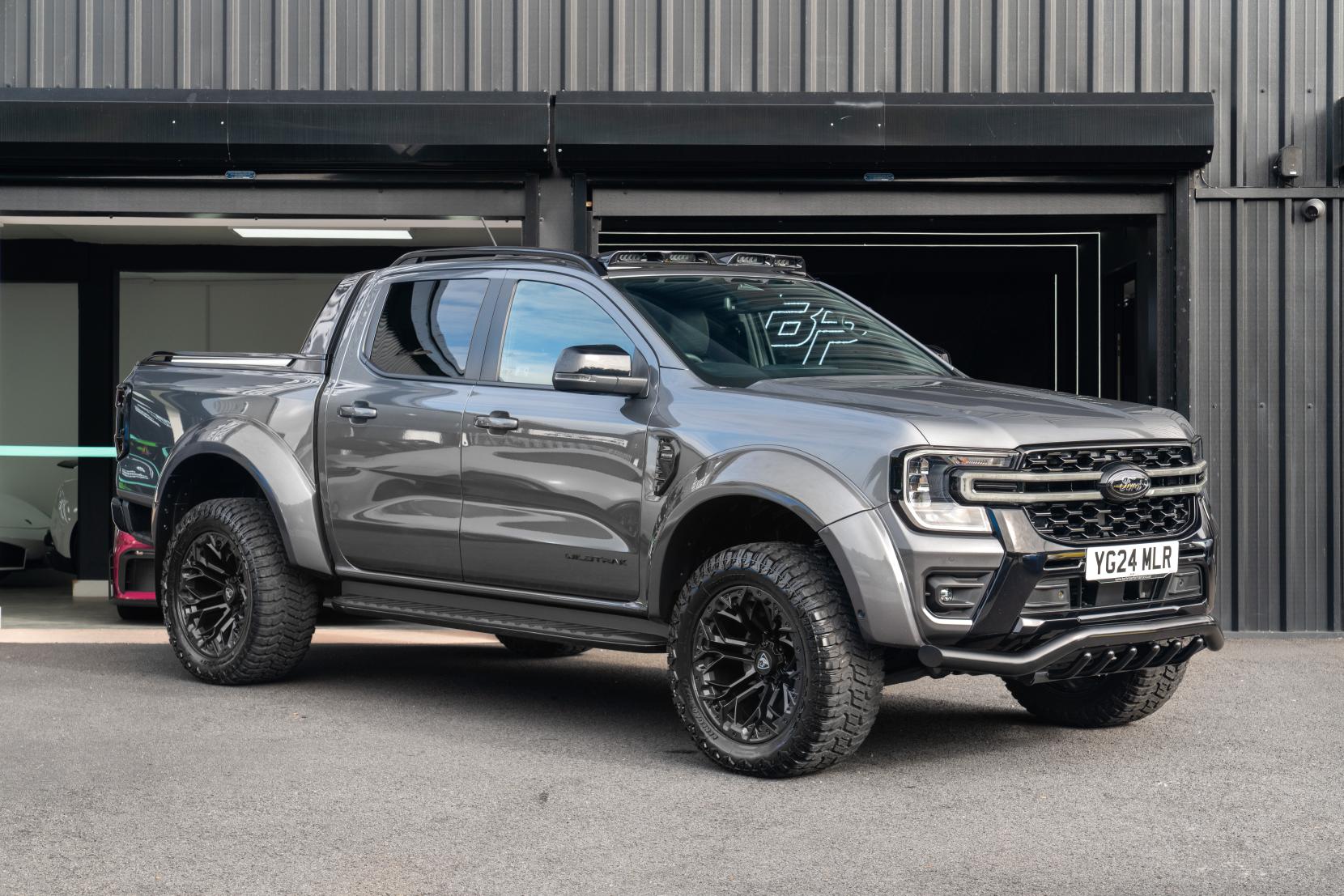 Ford Ranger 3.0 TD V6 EcoBlue Wildtrak Pickup Double Cab 4dr Diesel Auto 4WD Euro 6 (s/s) (240 ps)