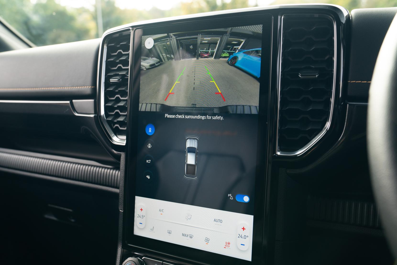 Ford Ranger 3.0 TD V6 EcoBlue Wildtrak Pickup Double Cab 4dr Diesel Auto 4WD Euro 6 (s/s) (240 ps)