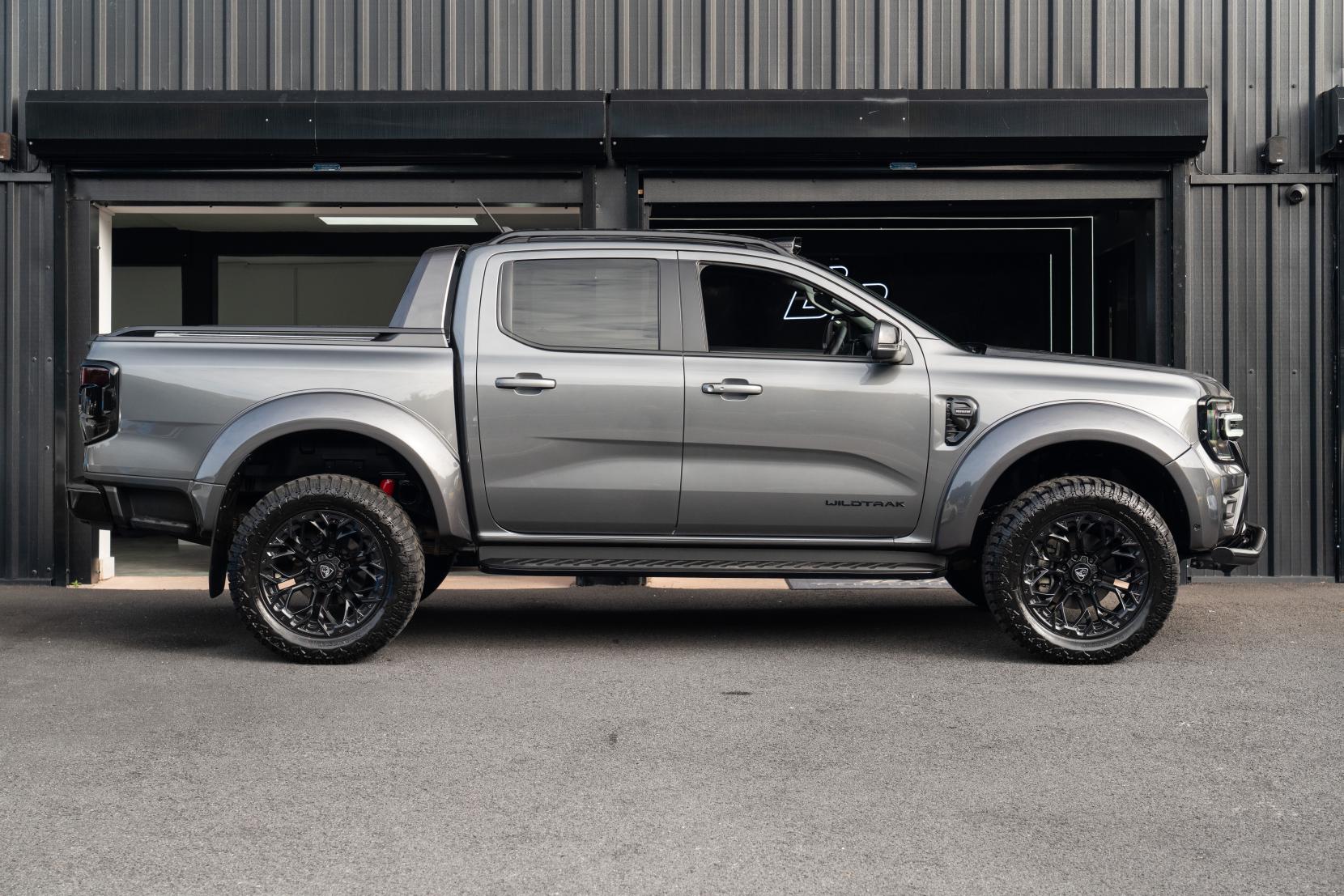 Ford Ranger 3.0 TD V6 EcoBlue Wildtrak Pickup Double Cab 4dr Diesel Auto 4WD Euro 6 (s/s) (240 ps)