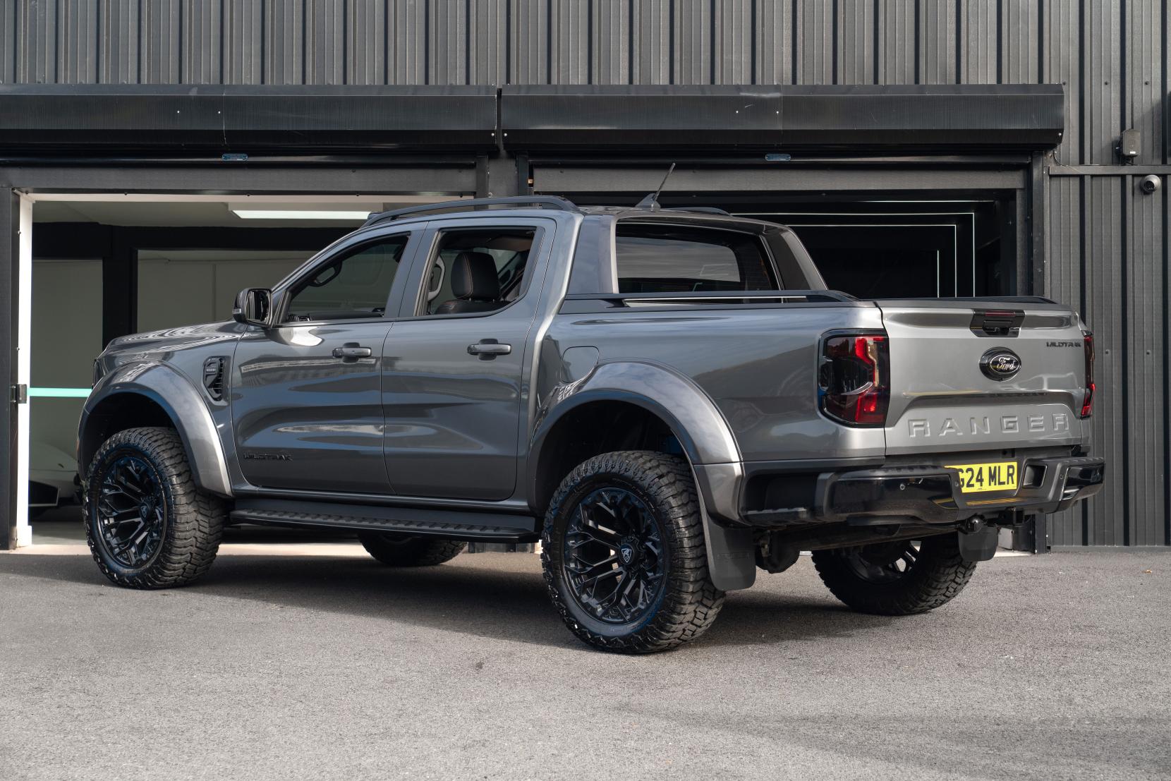 Ford Ranger 3.0 TD V6 EcoBlue Wildtrak Pickup Double Cab 4dr Diesel Auto 4WD Euro 6 (s/s) (240 ps)