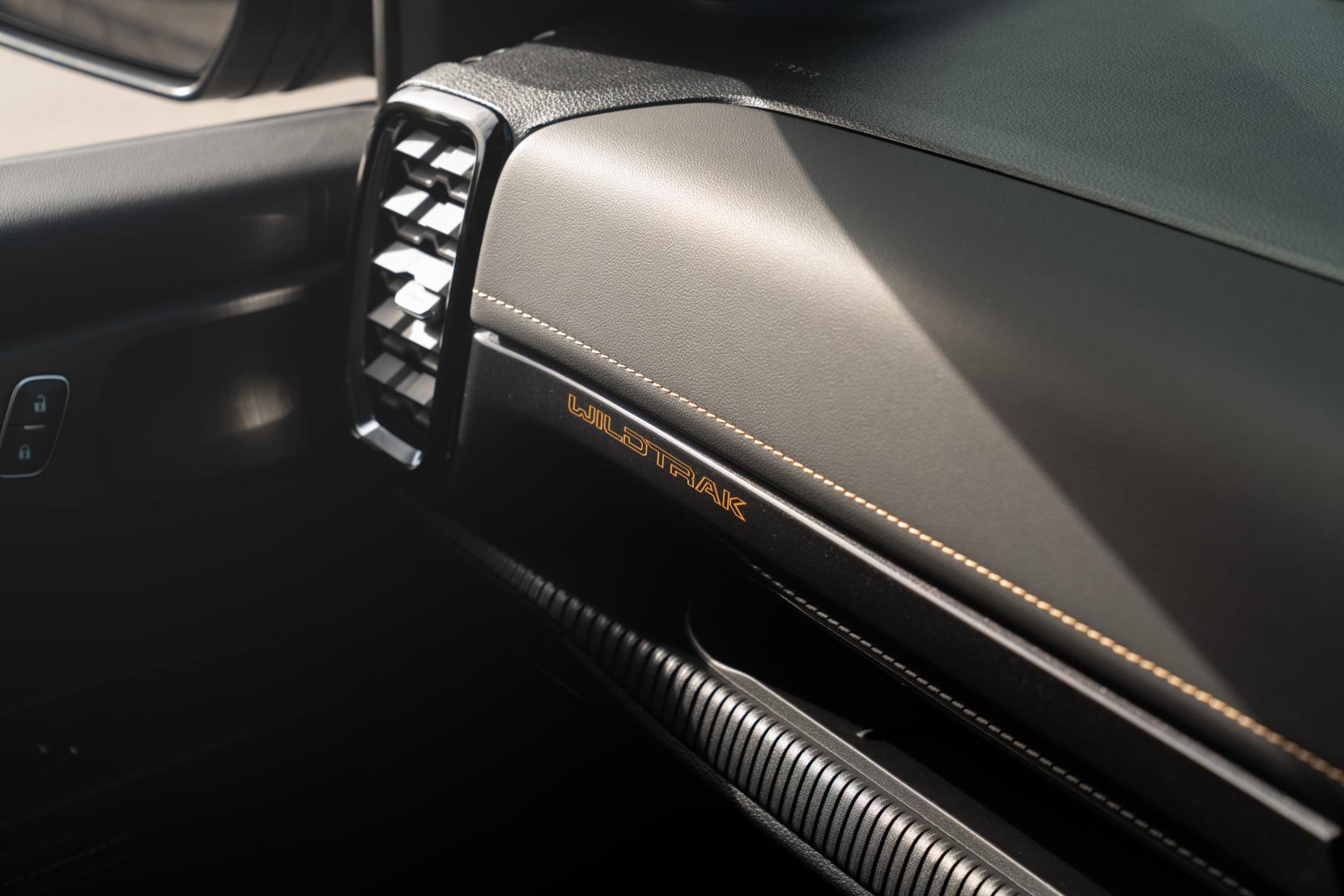 Ford Ranger 3.0 TD V6 EcoBlue Wildtrak Pickup Double Cab 4dr Diesel Auto 4WD Euro 6 (s/s) (240 ps)