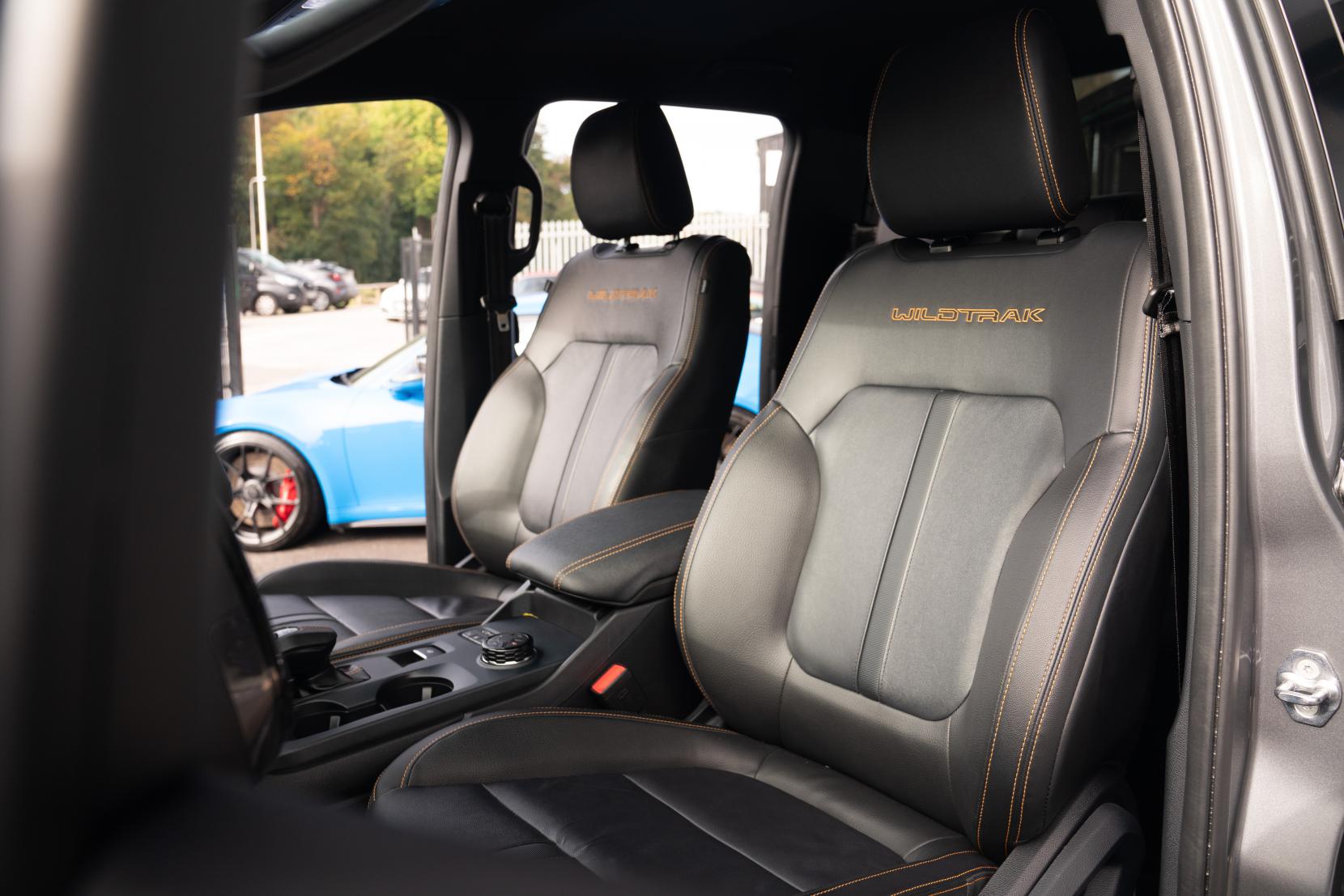 Ford Ranger 3.0 TD V6 EcoBlue Wildtrak Pickup Double Cab 4dr Diesel Auto 4WD Euro 6 (s/s) (240 ps)