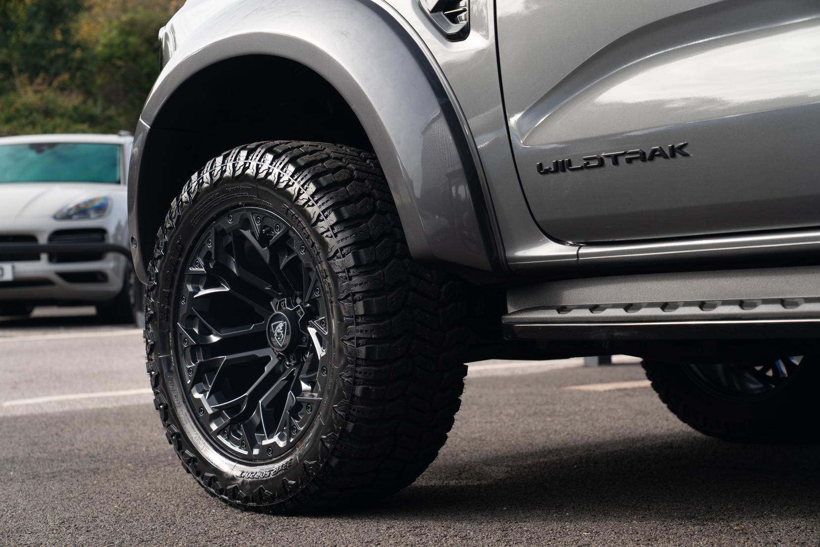 Ford Ranger 3.0 TD V6 EcoBlue Wildtrak Pickup Double Cab 4dr Diesel Auto 4WD Euro 6 (s/s) (240 ps)