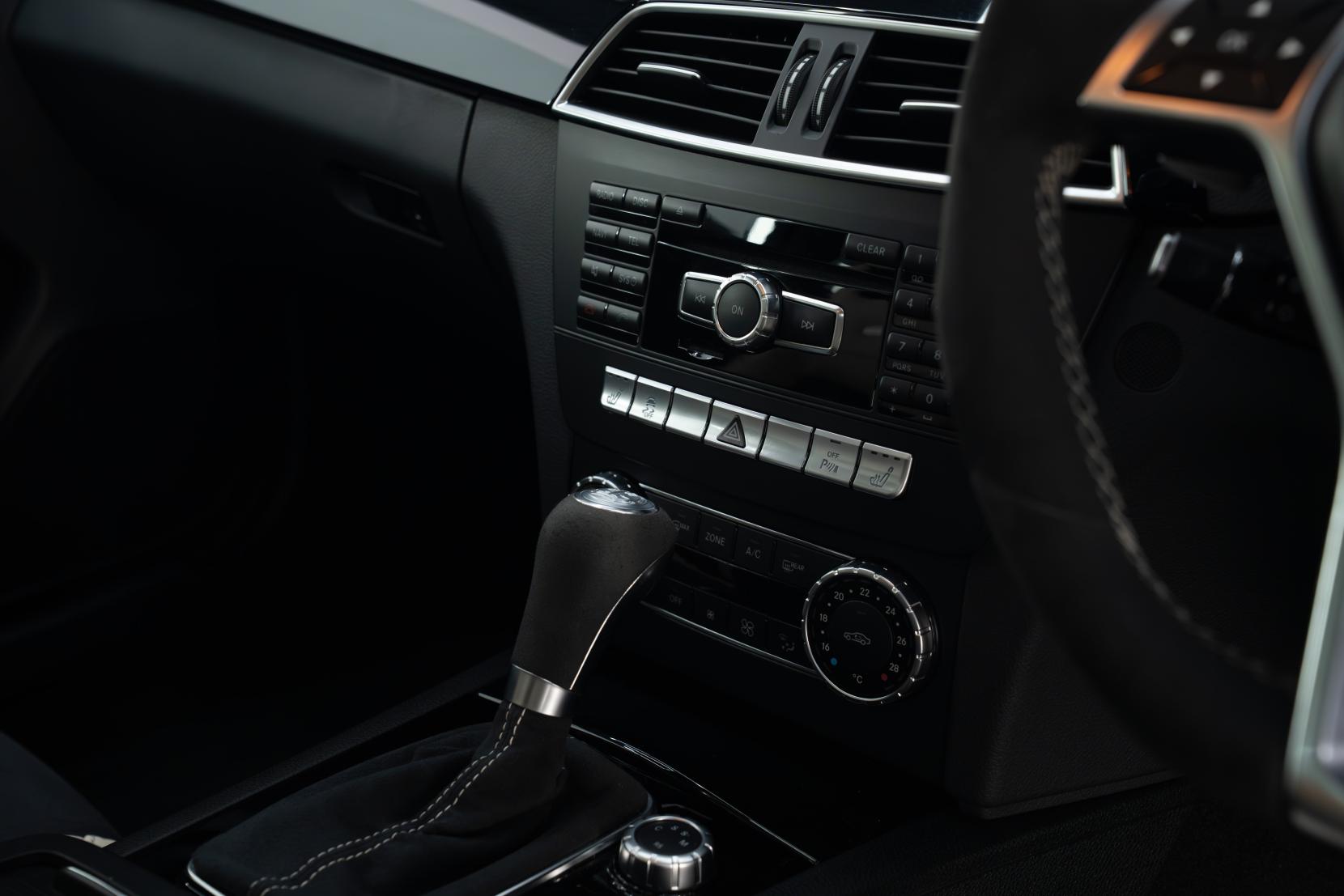 Mercedes-Benz C Class 6.3 C63 V8 AMG Edition 507 Coupe 2dr Petrol SpdS MCT Euro 5 (507 ps)