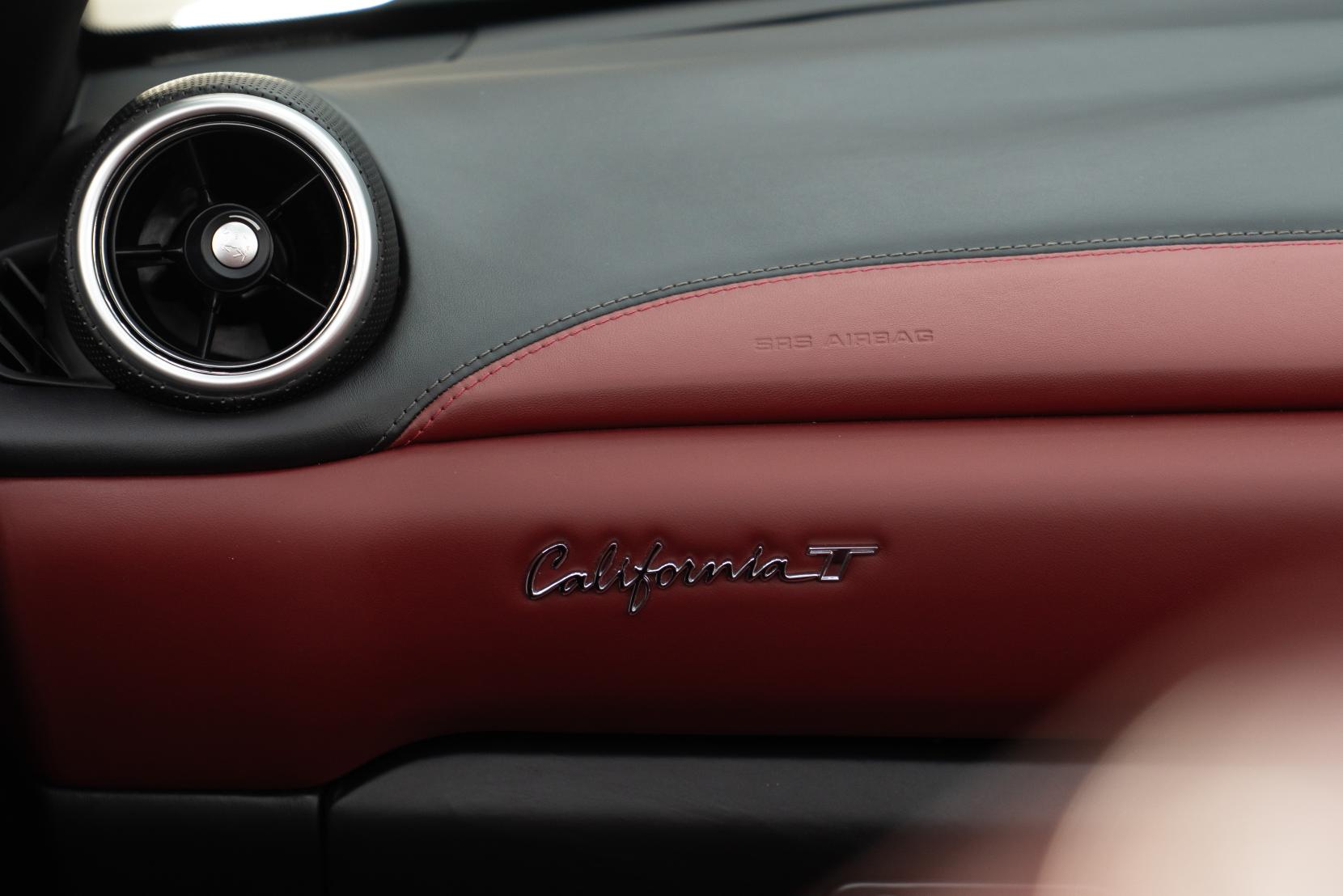 Ferrari California 3.8 V8 T Convertible 2dr Petrol F1 DCT Euro 6 (560 ps)