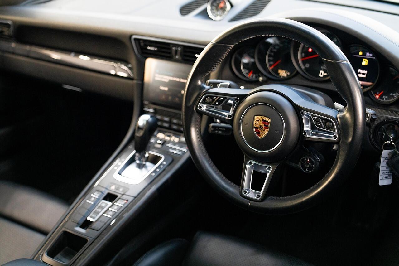 Porsche 911 3.8T 991 Turbo S Coupe 2dr Petrol PDK 4WD Euro 6 (s/s) (580 ps)