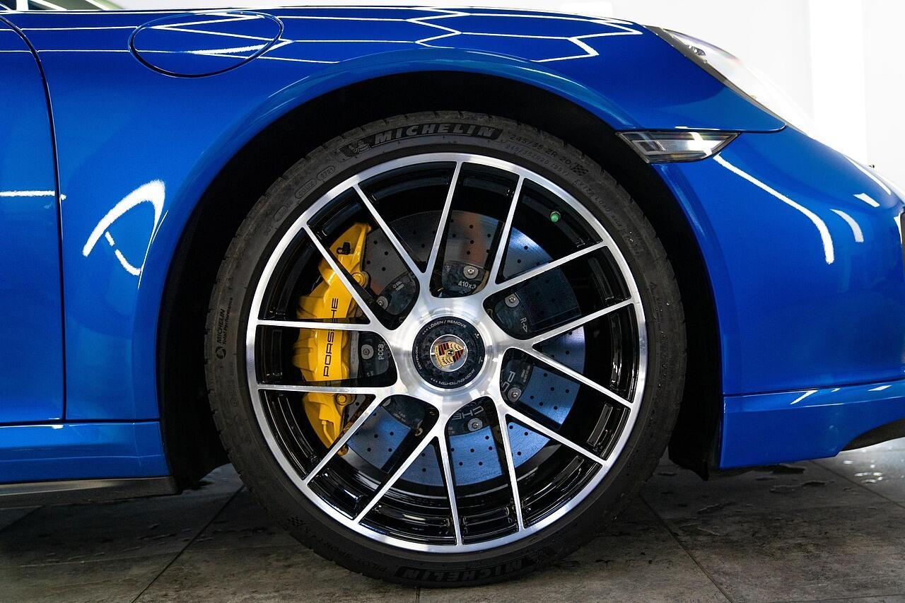 Porsche 911 3.8T 991 Turbo S Coupe 2dr Petrol PDK 4WD Euro 6 (s/s) (580 ps)