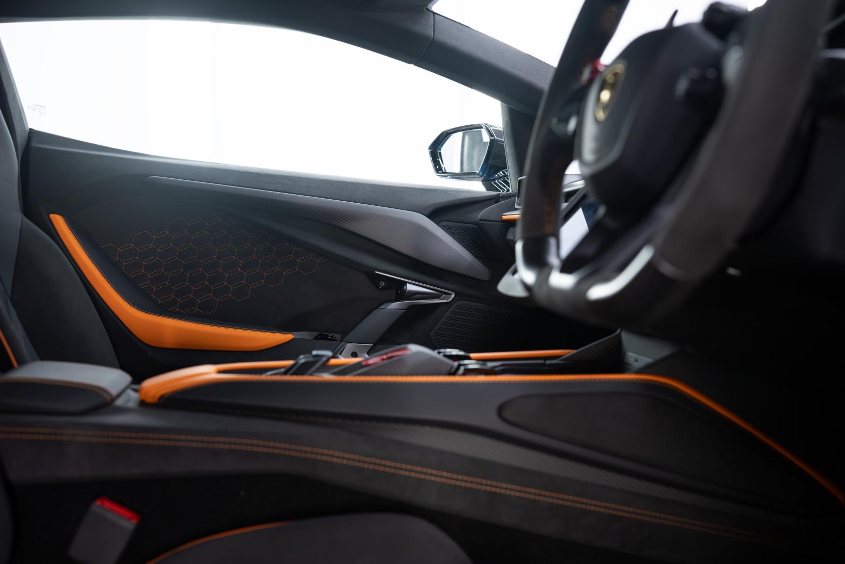 Lamborghini Revuelto 6.5 V12 HPEV 3.8kWh Coupe 2dr Petrol Plug-in Hybrid AMT 4WD Euro 6 (1015 ps)