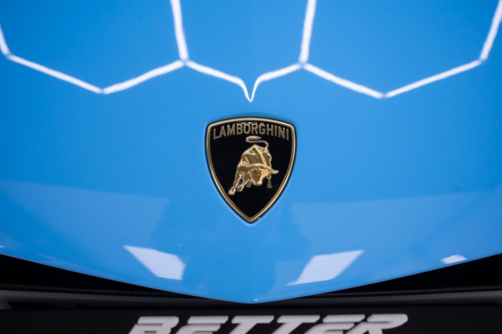 Lamborghini Revuelto 6.5 V12 HPEV 3.8kWh Coupe 2dr Petrol Plug-in Hybrid AMT 4WD Euro 6 (1015 ps)