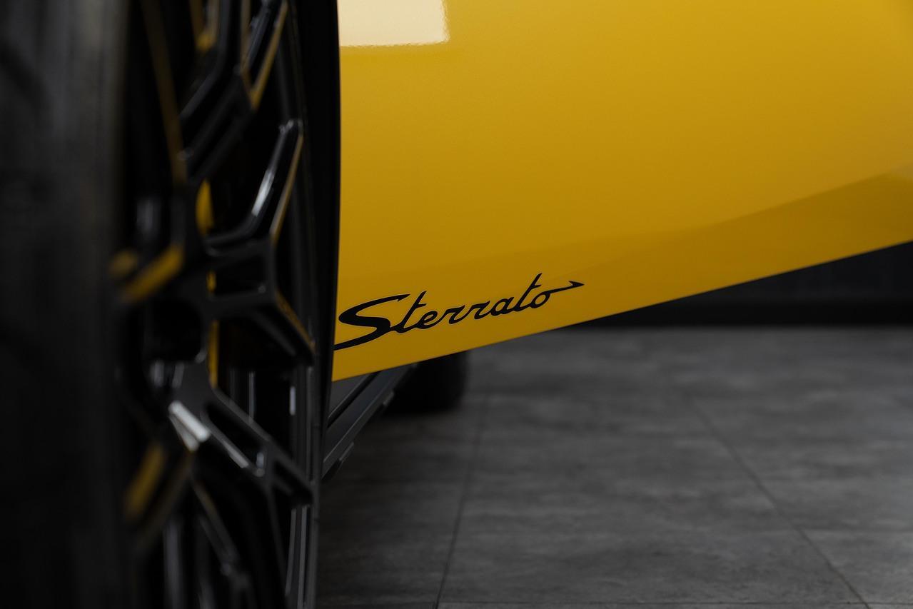 Lamborghini Huracan 5.2 V10 Sterrato Coupe 2dr Petrol LDF 4WD Euro 6 (s/s) (610 ps)