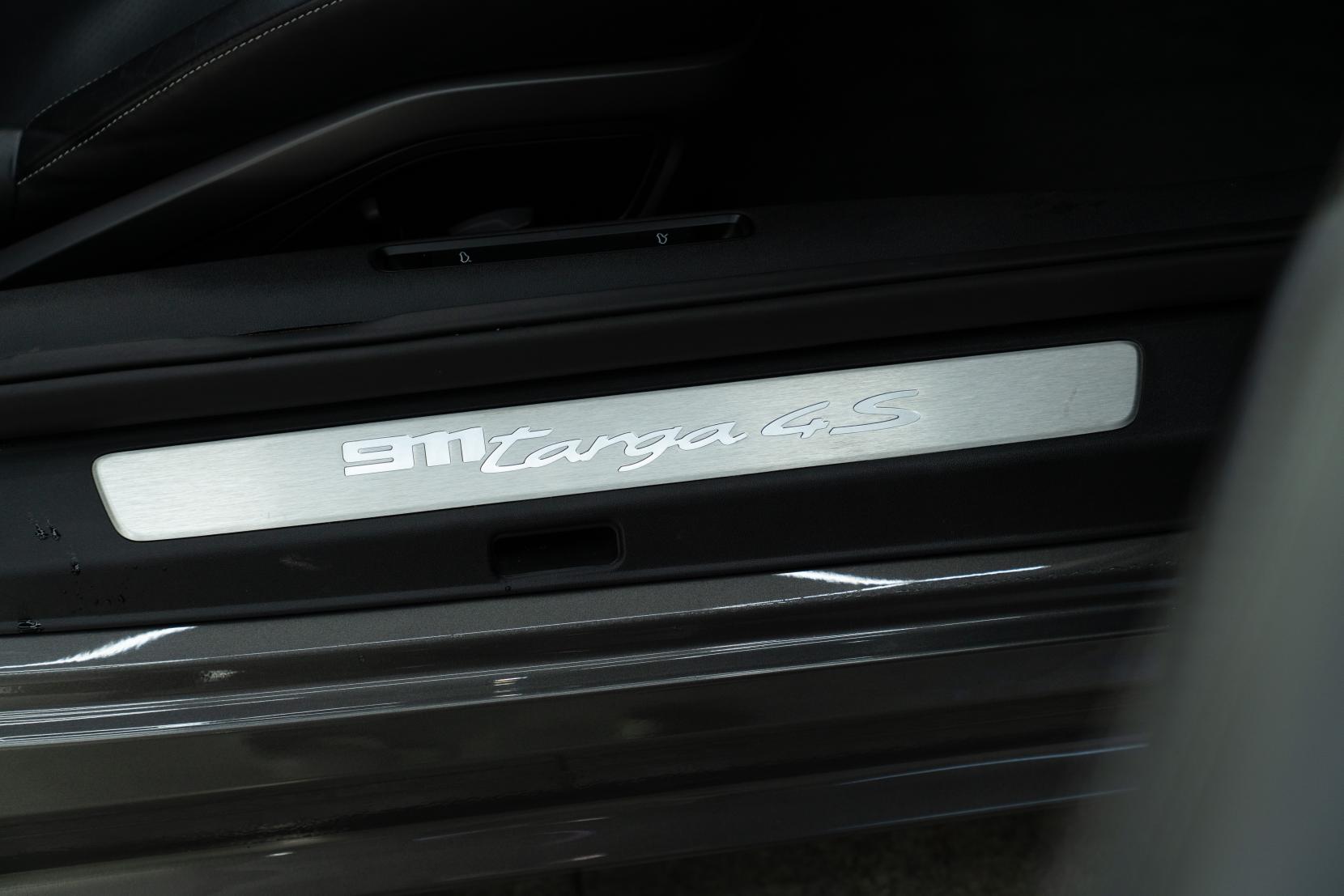 Porsche 911 3.0T 992 4S Targa 2dr Petrol PDK 4WD Euro 6 (s/s) (450 ps)