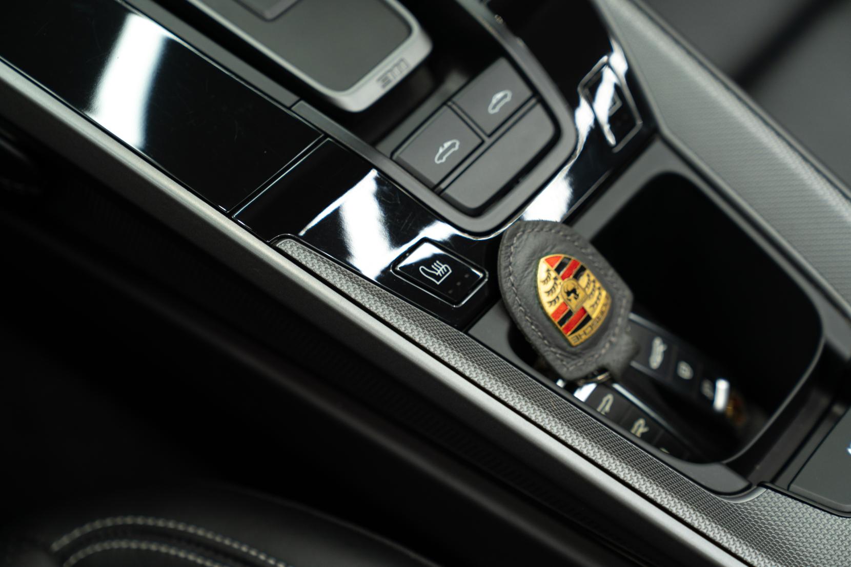 Porsche 911 3.0T 992 4S Targa 2dr Petrol PDK 4WD Euro 6 (s/s) (450 ps)