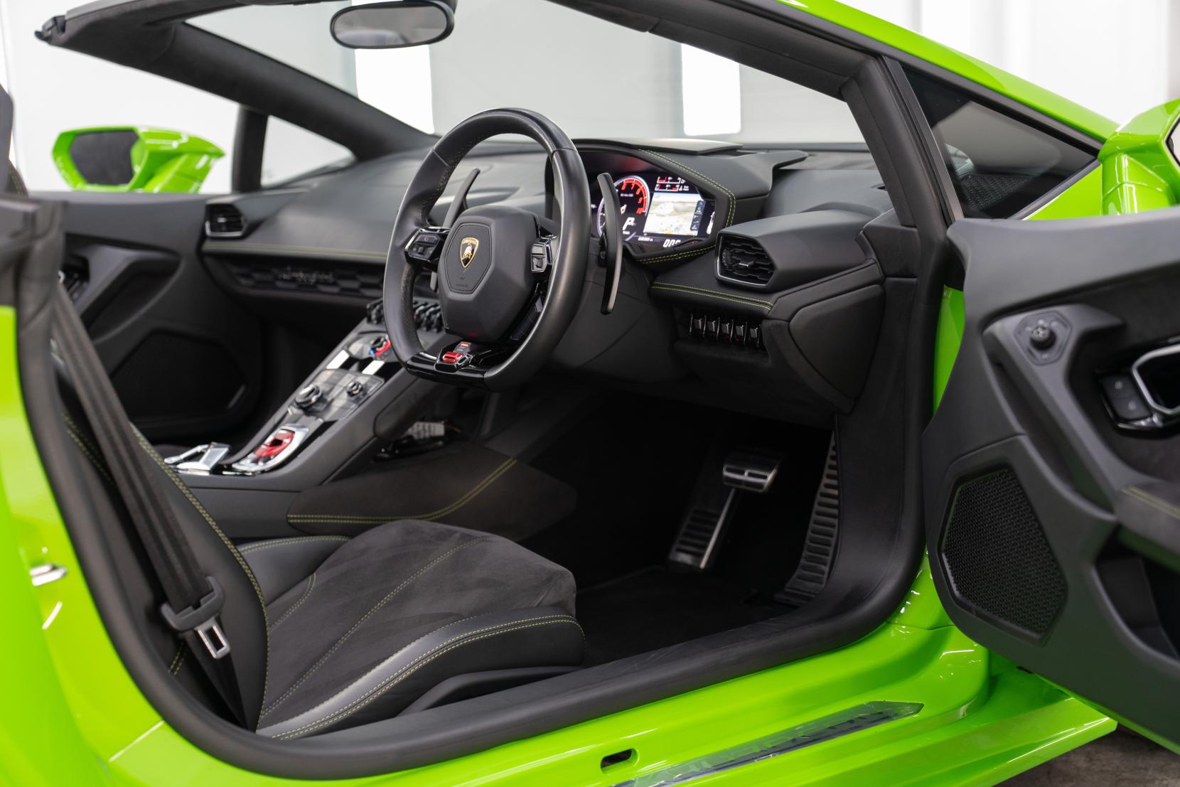 Lamborghini Huracan 5.2 V10 LP 610-4 Spyder 2dr Petrol LDF 4WD Euro 6 (s/s) (610 ps)