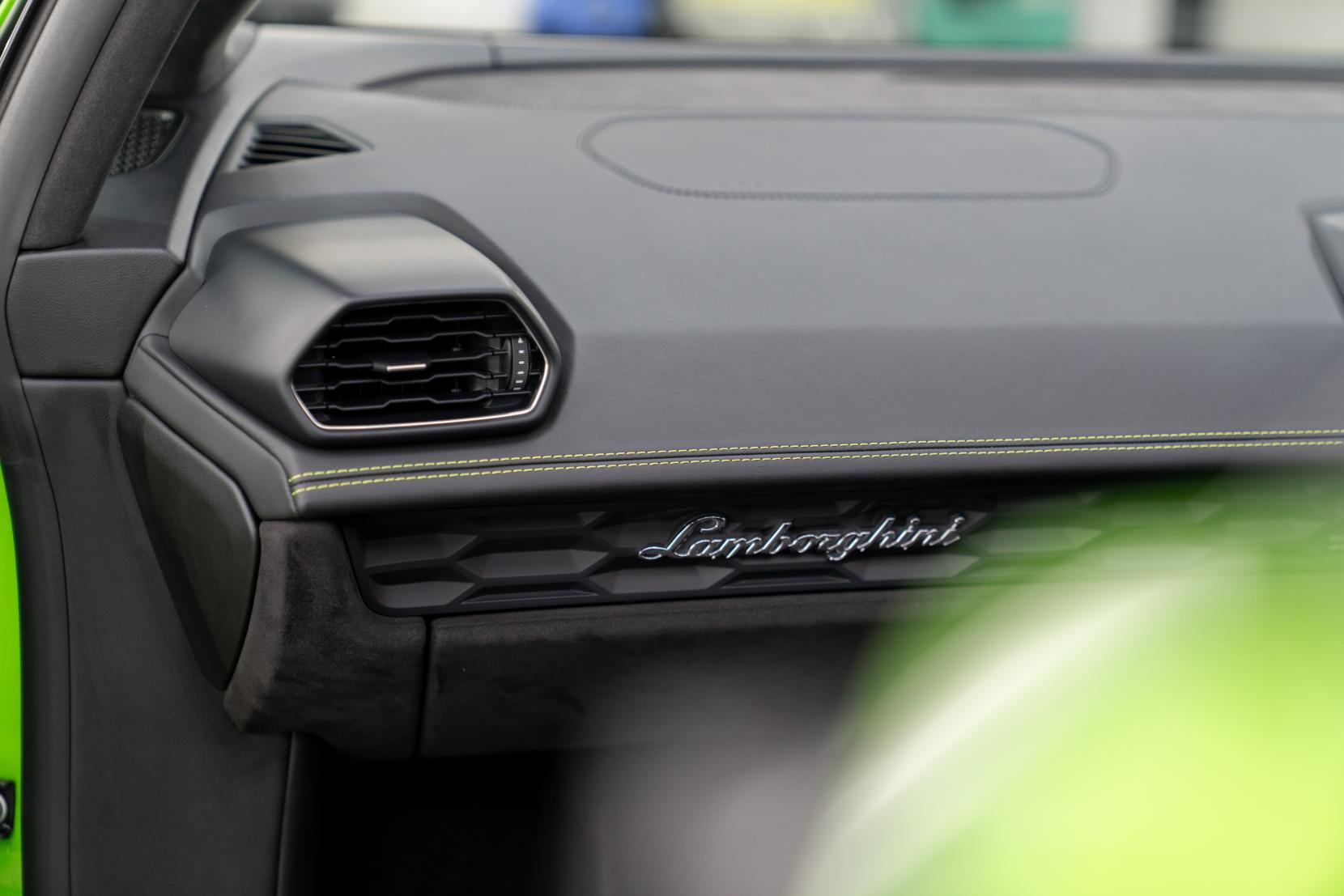 Lamborghini Huracan 5.2 V10 LP 610-4 Spyder 2dr Petrol LDF 4WD Euro 6 (s/s) (610 ps)