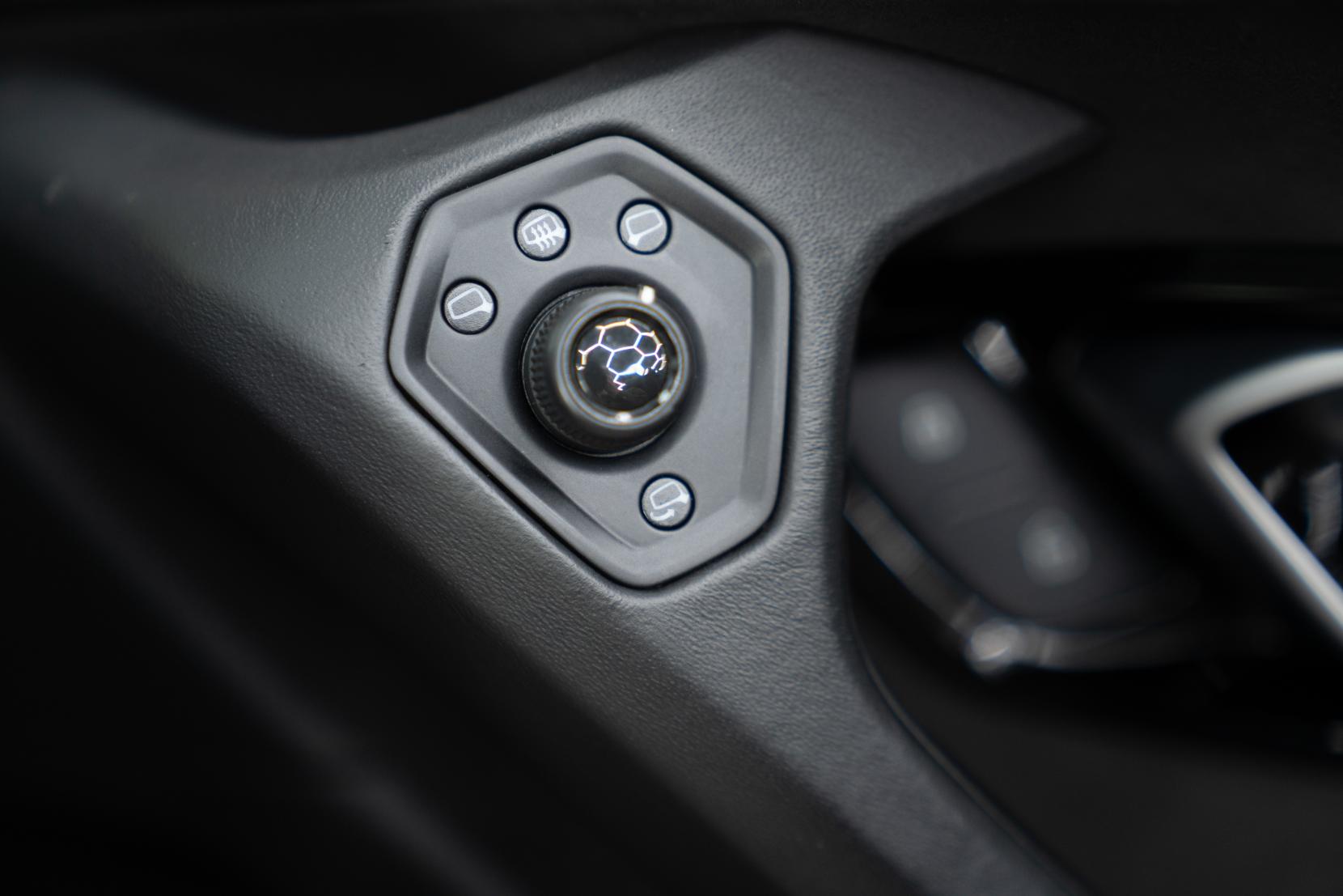 Lamborghini Huracan 5.2 V10 LP 610-4 Spyder 2dr Petrol LDF 4WD Euro 6 (s/s) (610 ps)