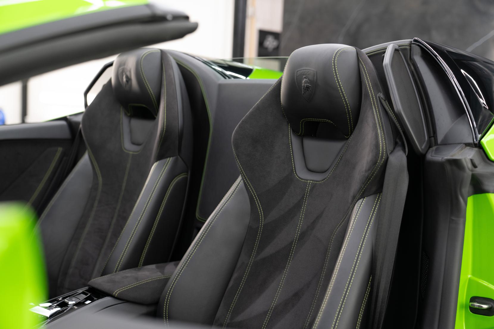 Lamborghini Huracan 5.2 V10 LP 610-4 Spyder 2dr Petrol LDF 4WD Euro 6 (s/s) (610 ps)