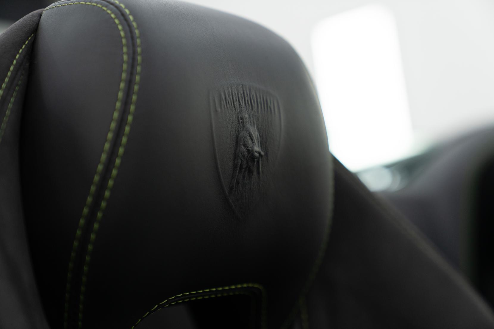 Lamborghini Huracan 5.2 V10 LP 610-4 Spyder 2dr Petrol LDF 4WD Euro 6 (s/s) (610 ps)