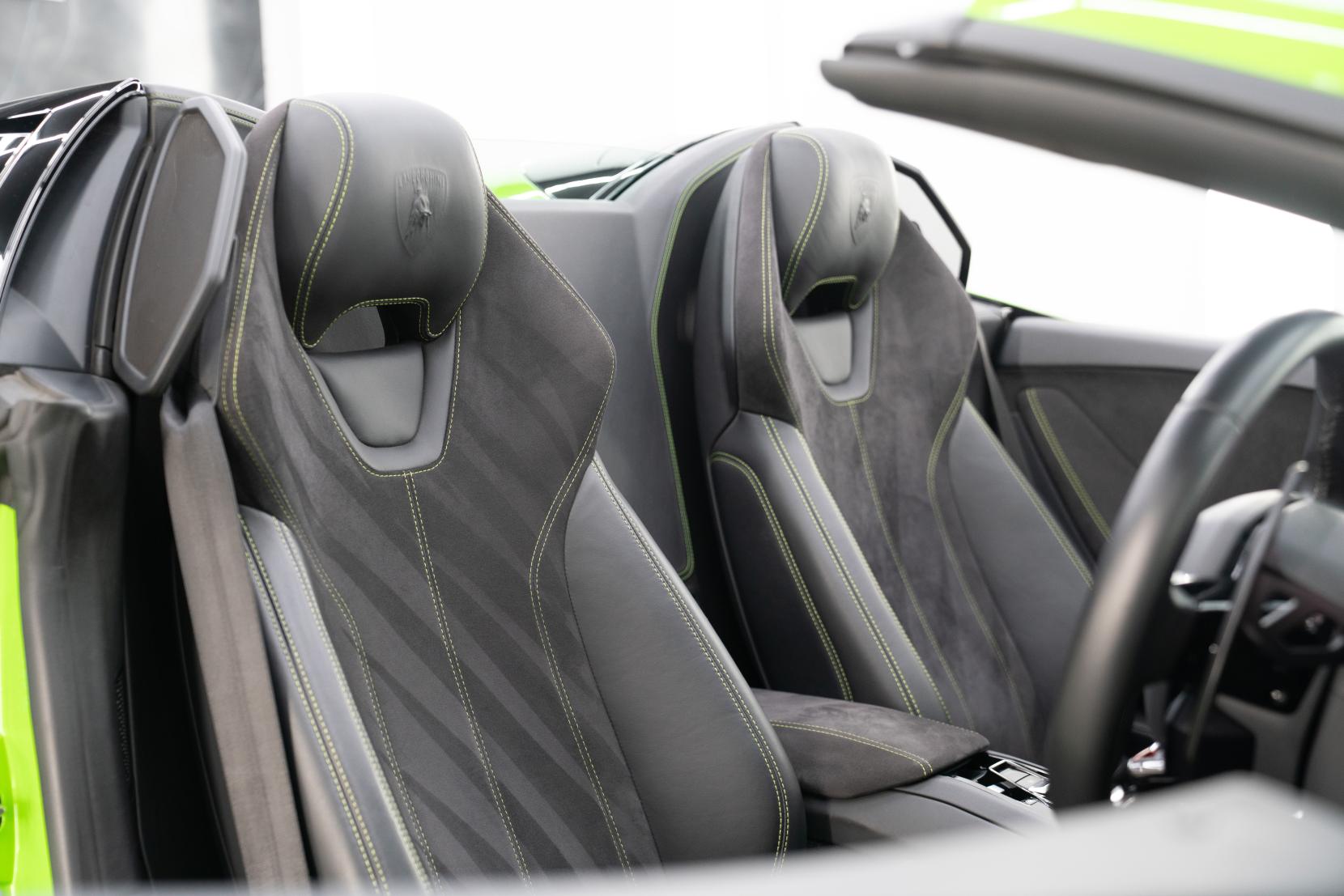 Lamborghini Huracan 5.2 V10 LP 610-4 Spyder 2dr Petrol LDF 4WD Euro 6 (s/s) (610 ps)