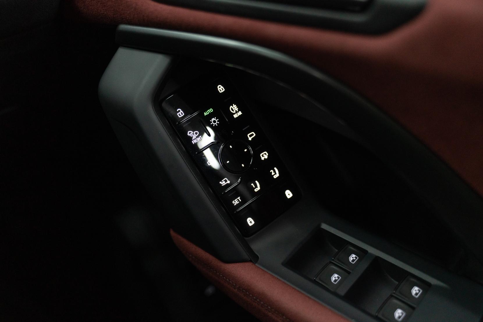 Audi SQ5 3.0 TFSI S Launch Edition SUV 5dr Petrol S Tronic quattro Euro 6 (s/s) (367 ps)