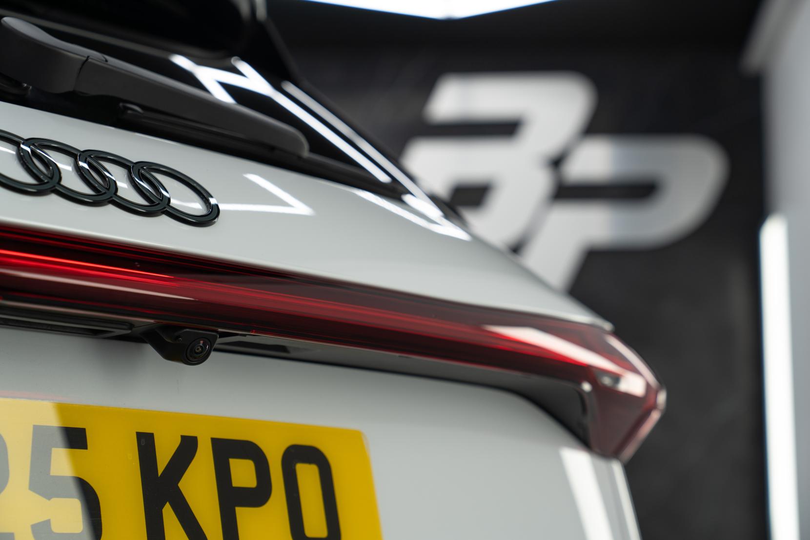 Audi SQ5 3.0 TFSI S Launch Edition SUV 5dr Petrol S Tronic quattro Euro 6 (s/s) (367 ps)