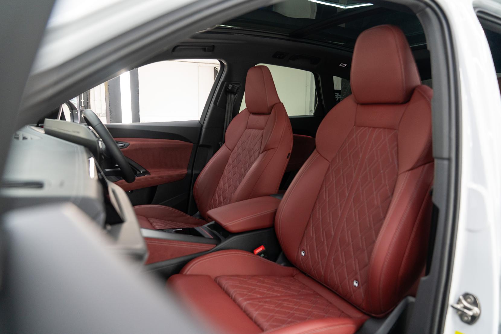 Audi SQ5 3.0 TFSI S Launch Edition SUV 5dr Petrol S Tronic quattro Euro 6 (s/s) (367 ps)