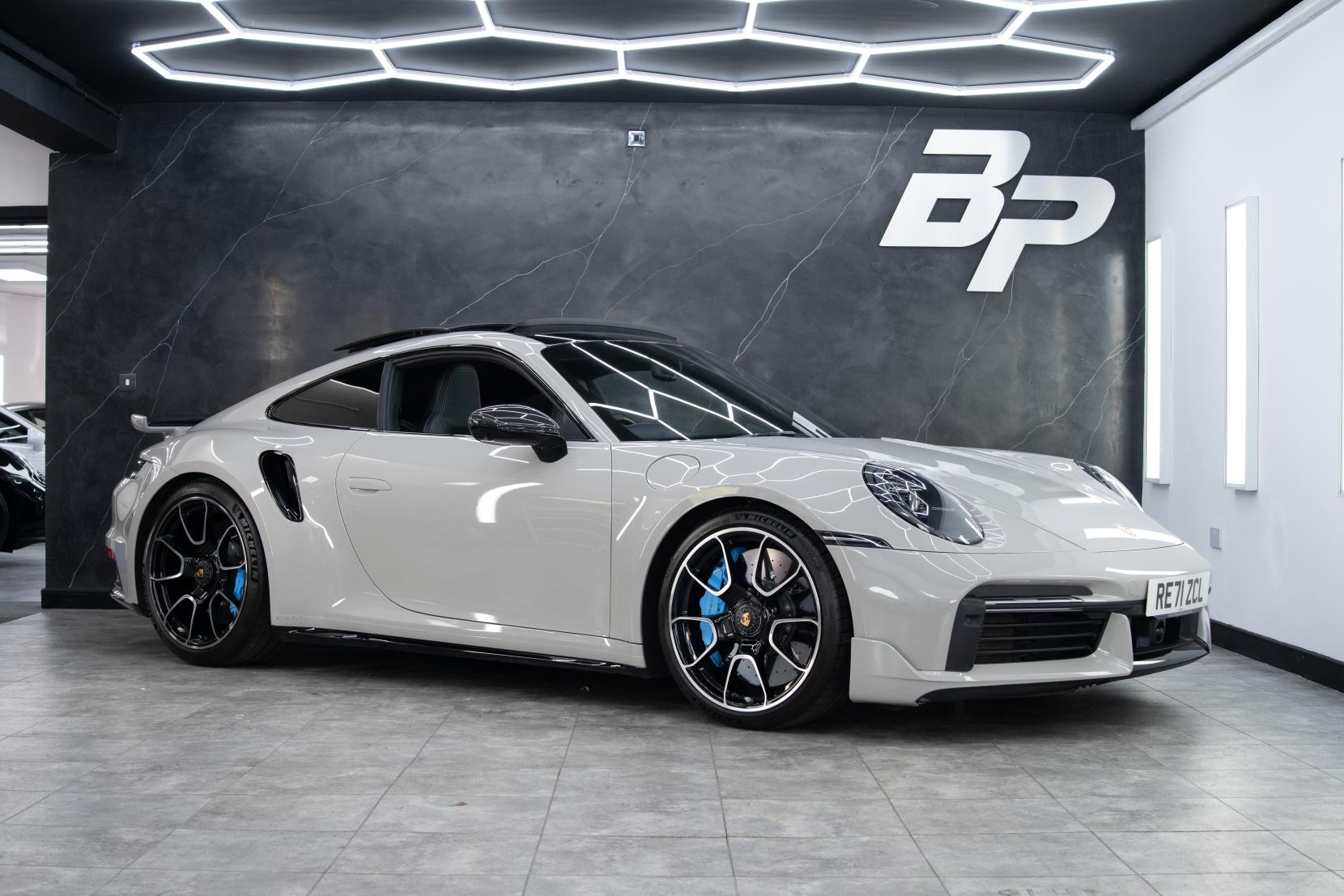 Porsche 911 2023