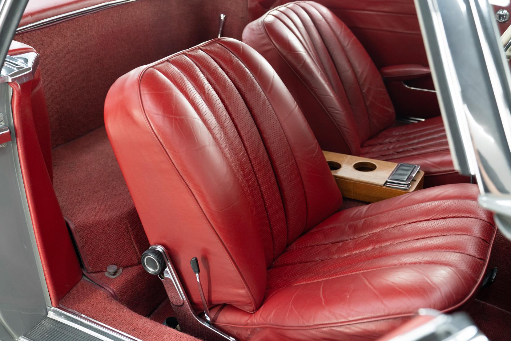 Mercedes-Benz 230 SL 230 SL Pagoda