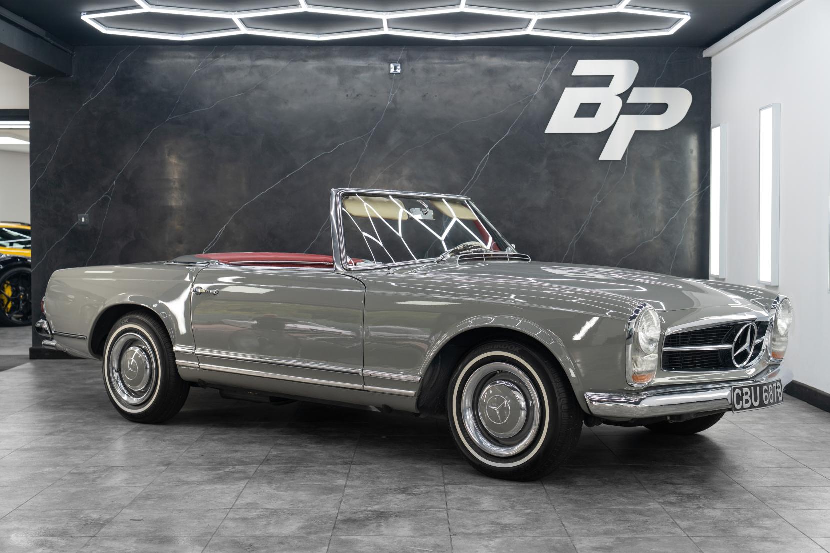 Mercedes-Benz 230 SL 230 SL Pagoda
