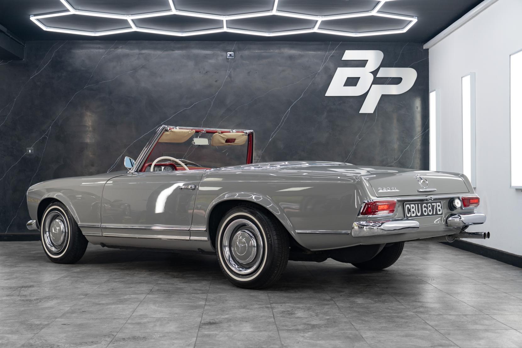 Mercedes-Benz 230 SL 230 SL Pagoda