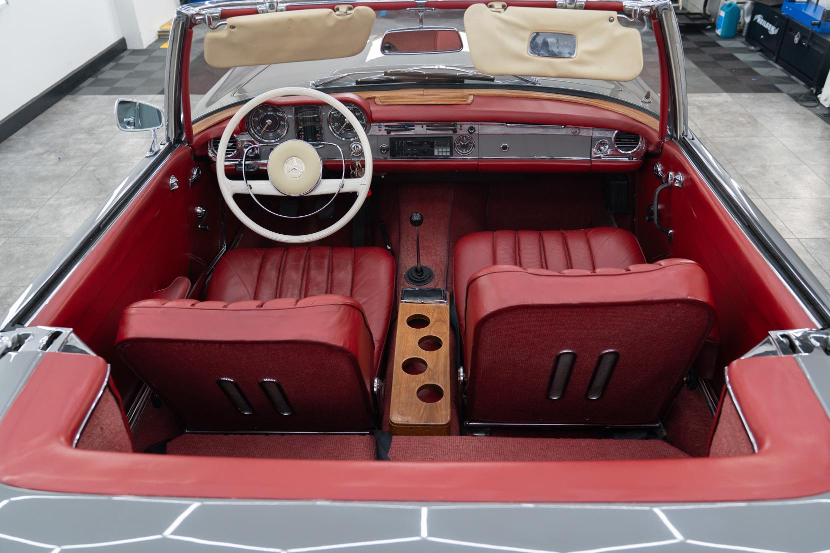 Mercedes-Benz 230 SL 230 SL Pagoda